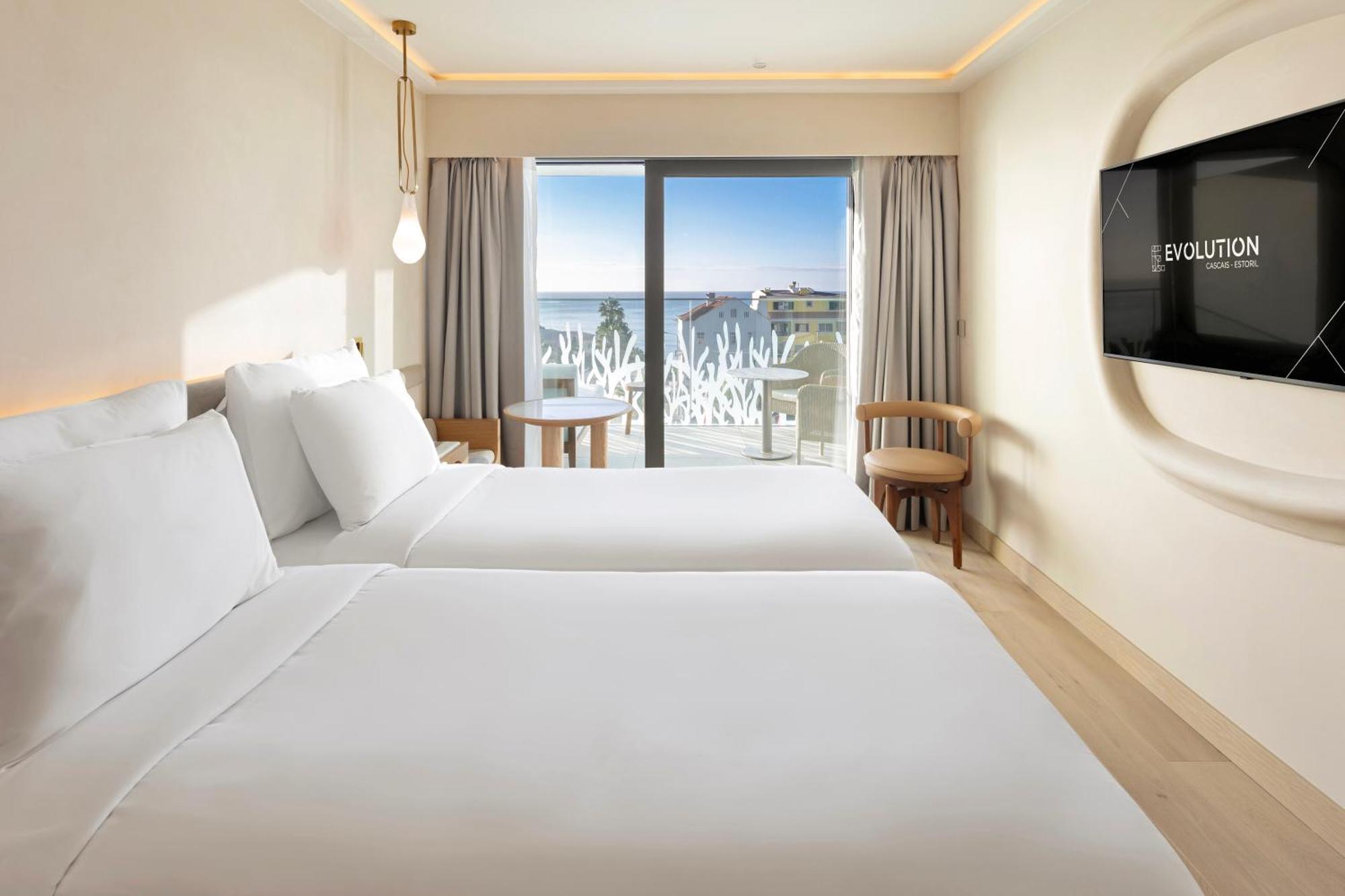 Double or Twin Room Front Ocean View