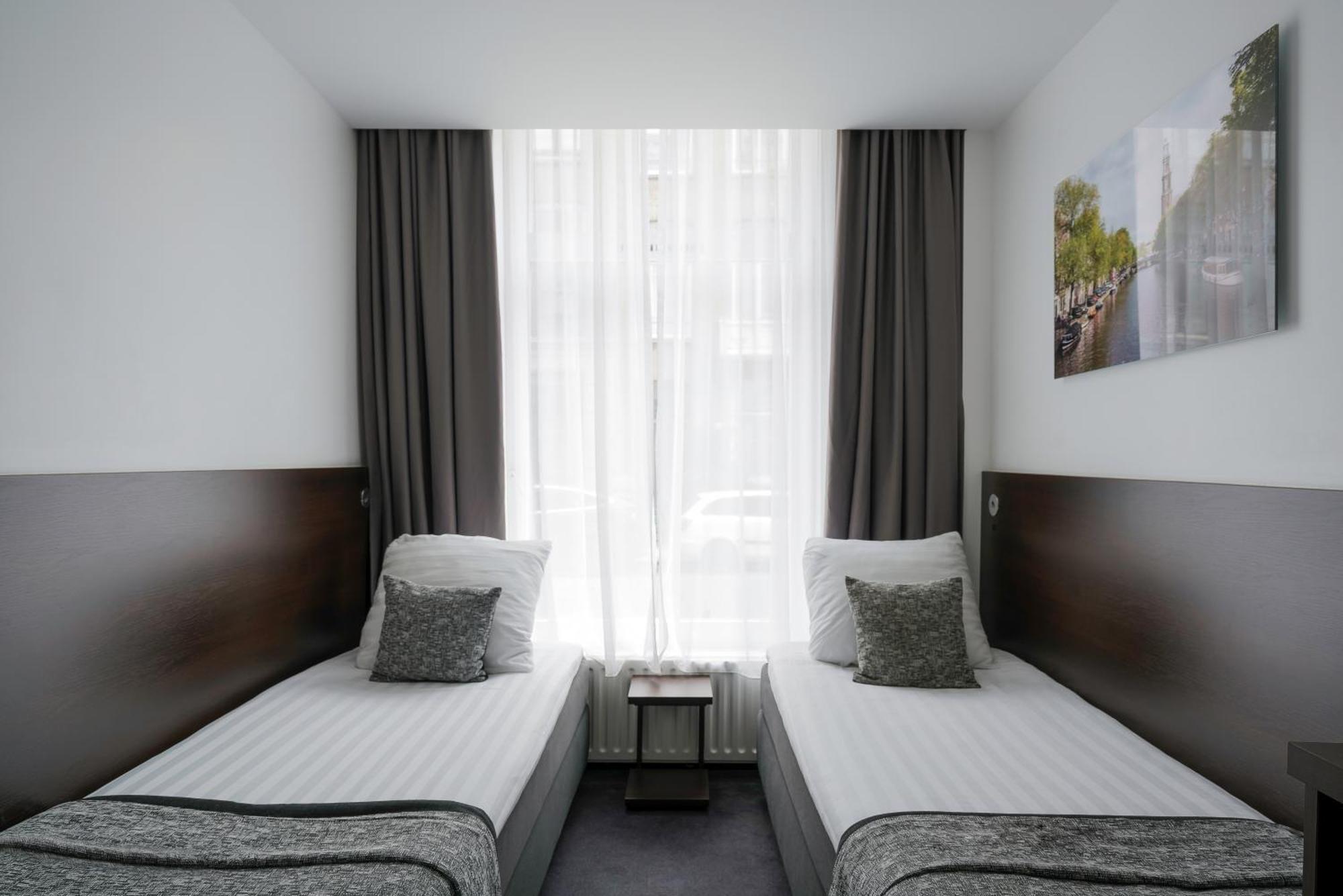 Quarto Twin