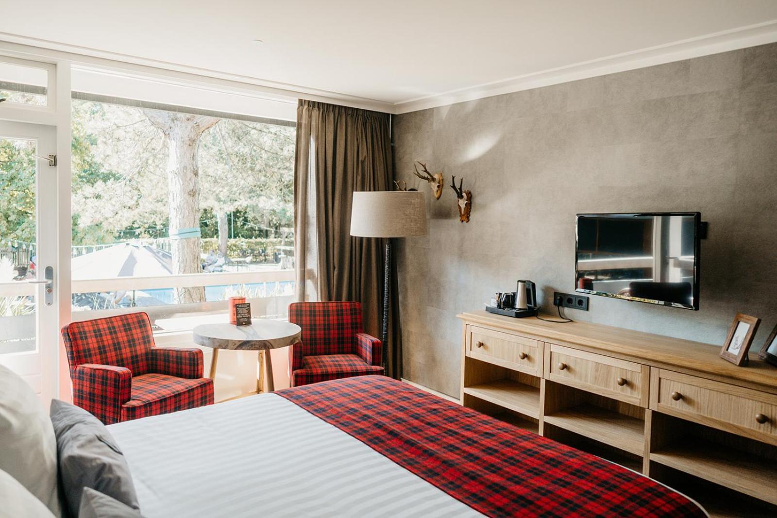 Maple Double Room