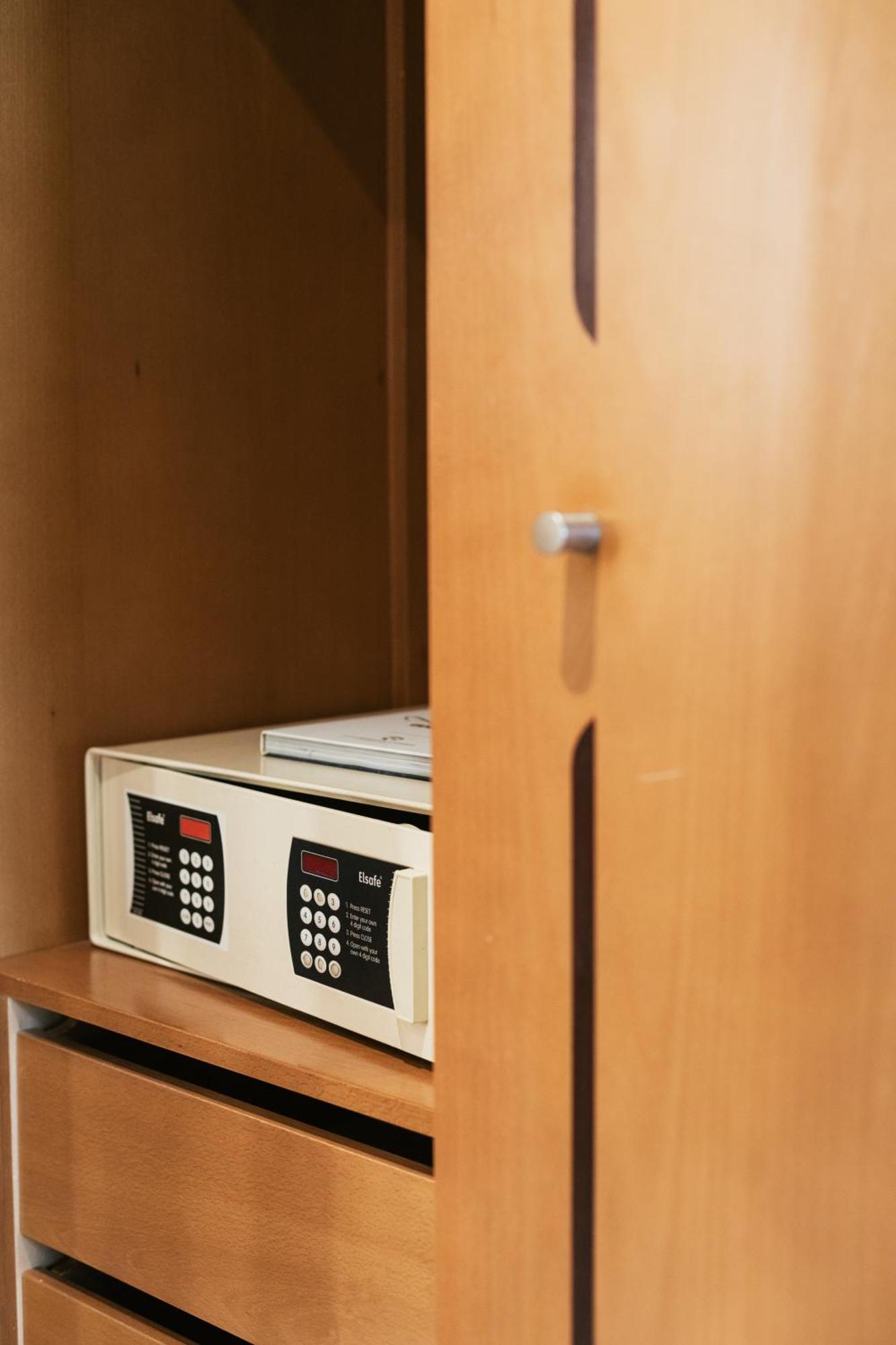 Standard Single Room