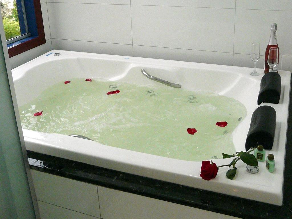 Double Room Spa Bath