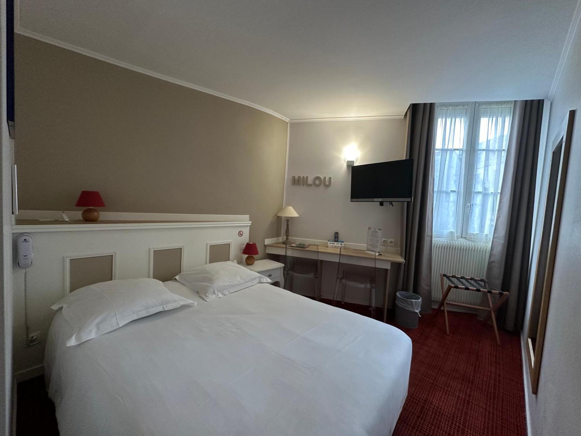 Double Room Private Bathroom