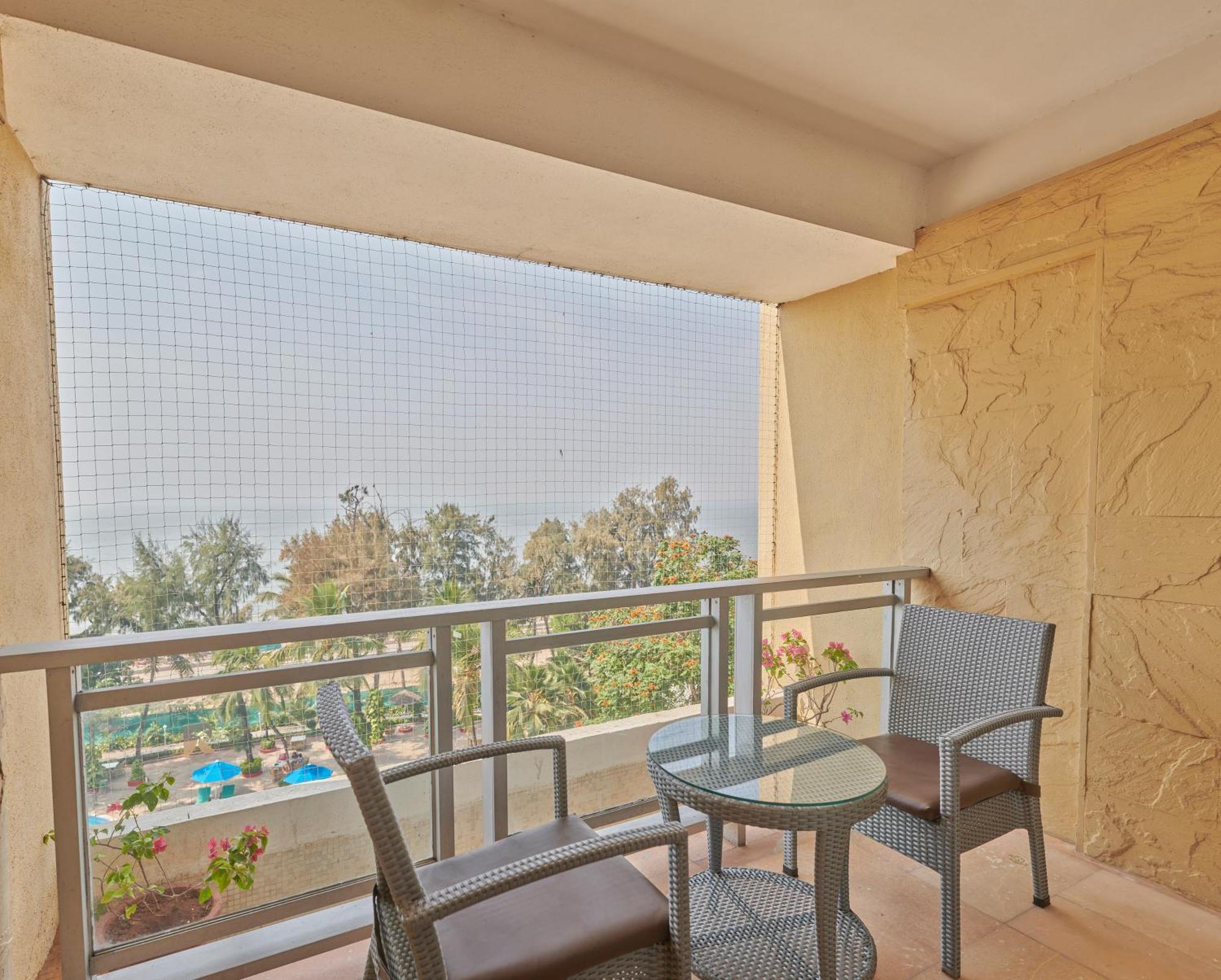 Premium Sea View Balcony Complimentary Hi-Tea on Food & Beverages