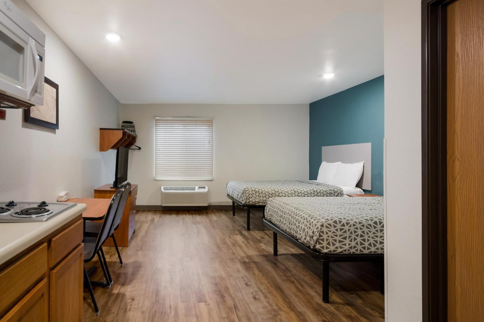 Double Room Two Double Beds Non-Smoking