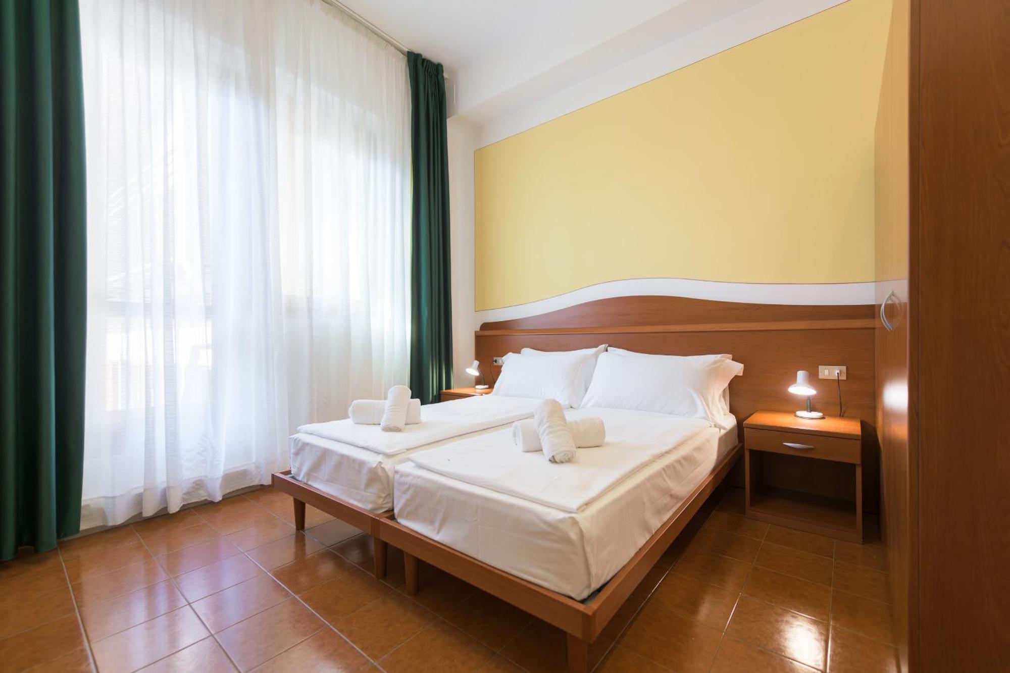 Economy Twin Room