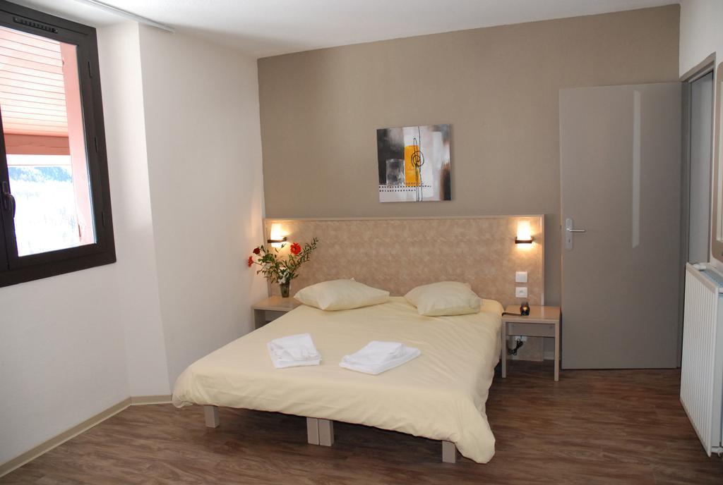 Standard Double or Twin Room,15220165:JPEG