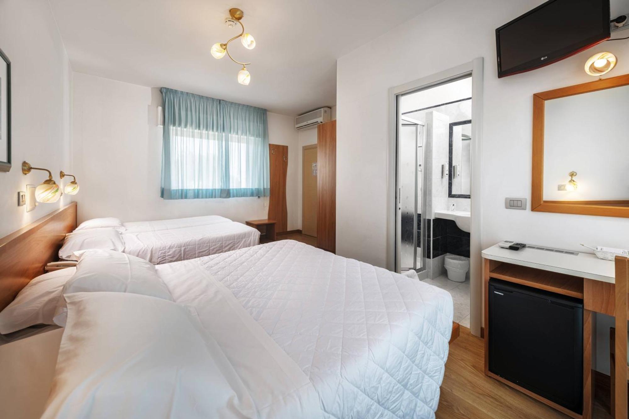 Quadruple Room Sea View