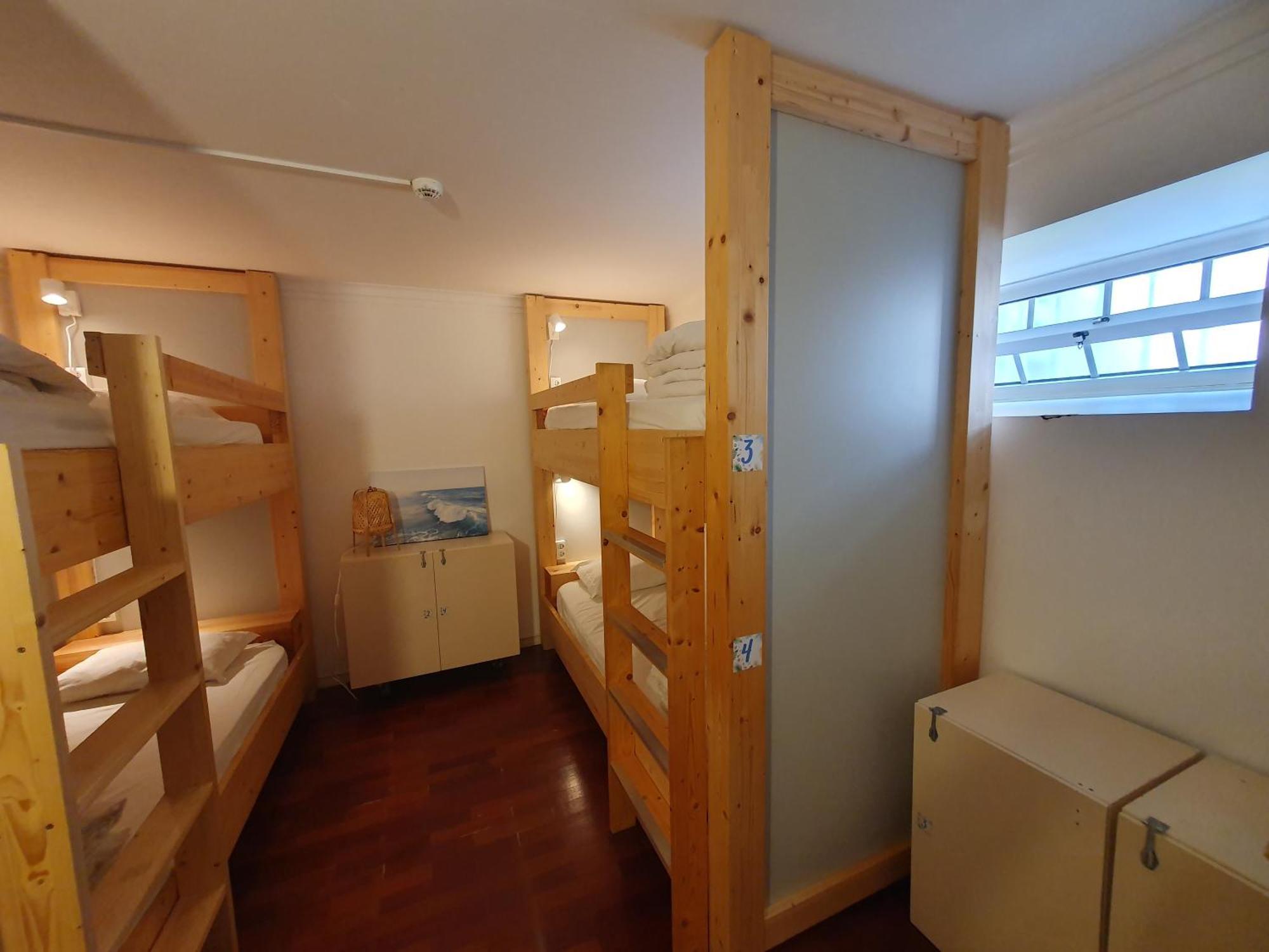 Bed 4-Bed Female Dormitory Room