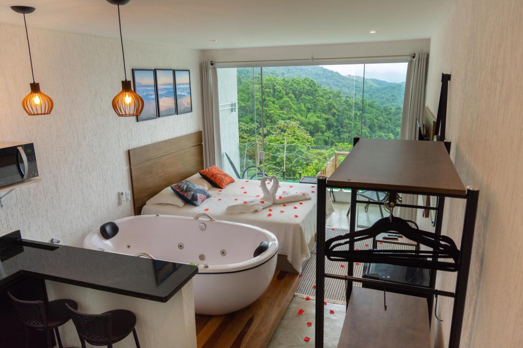 Queen Suite Sea View