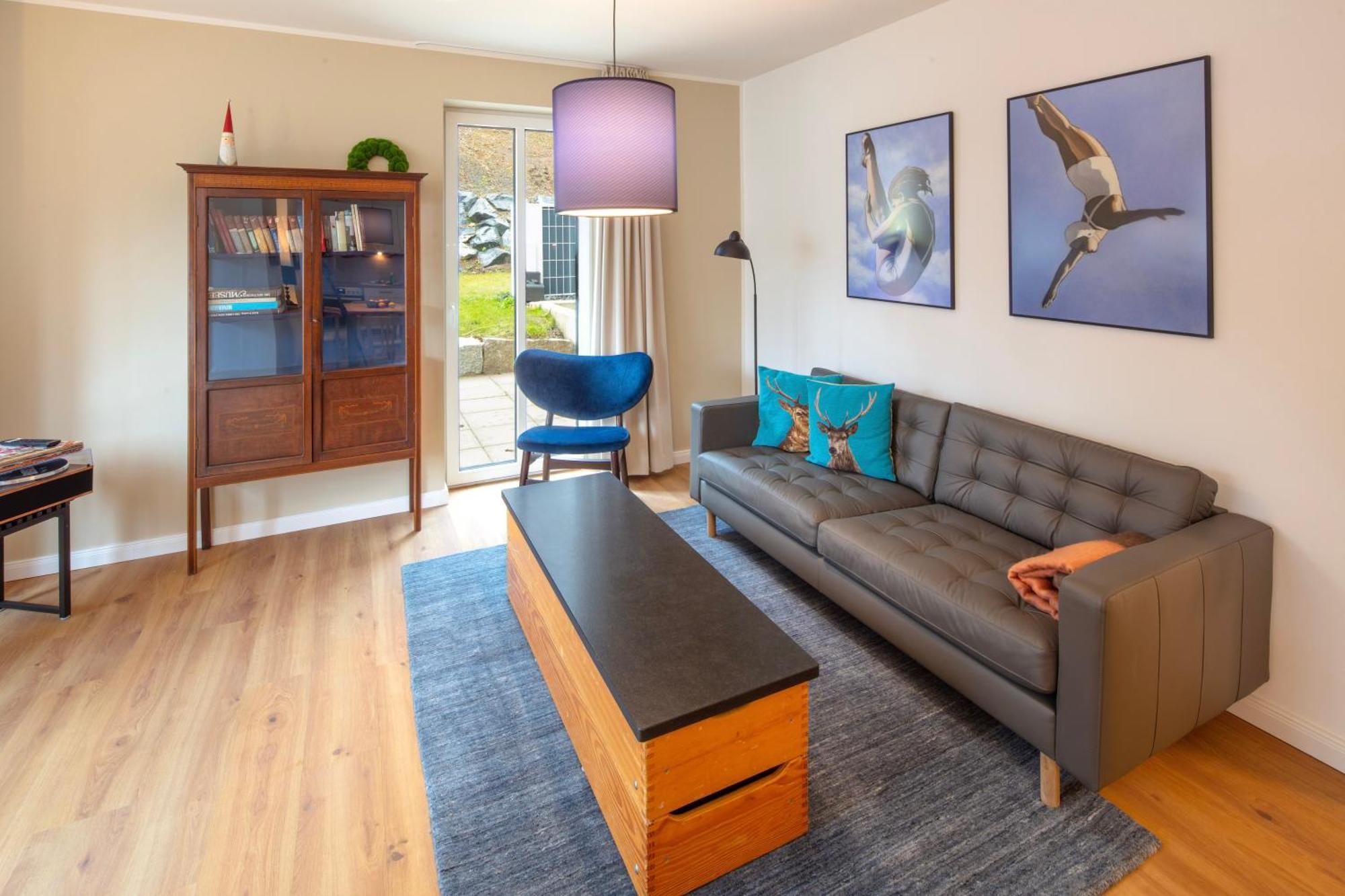 One-Bedroom Apartment Annex