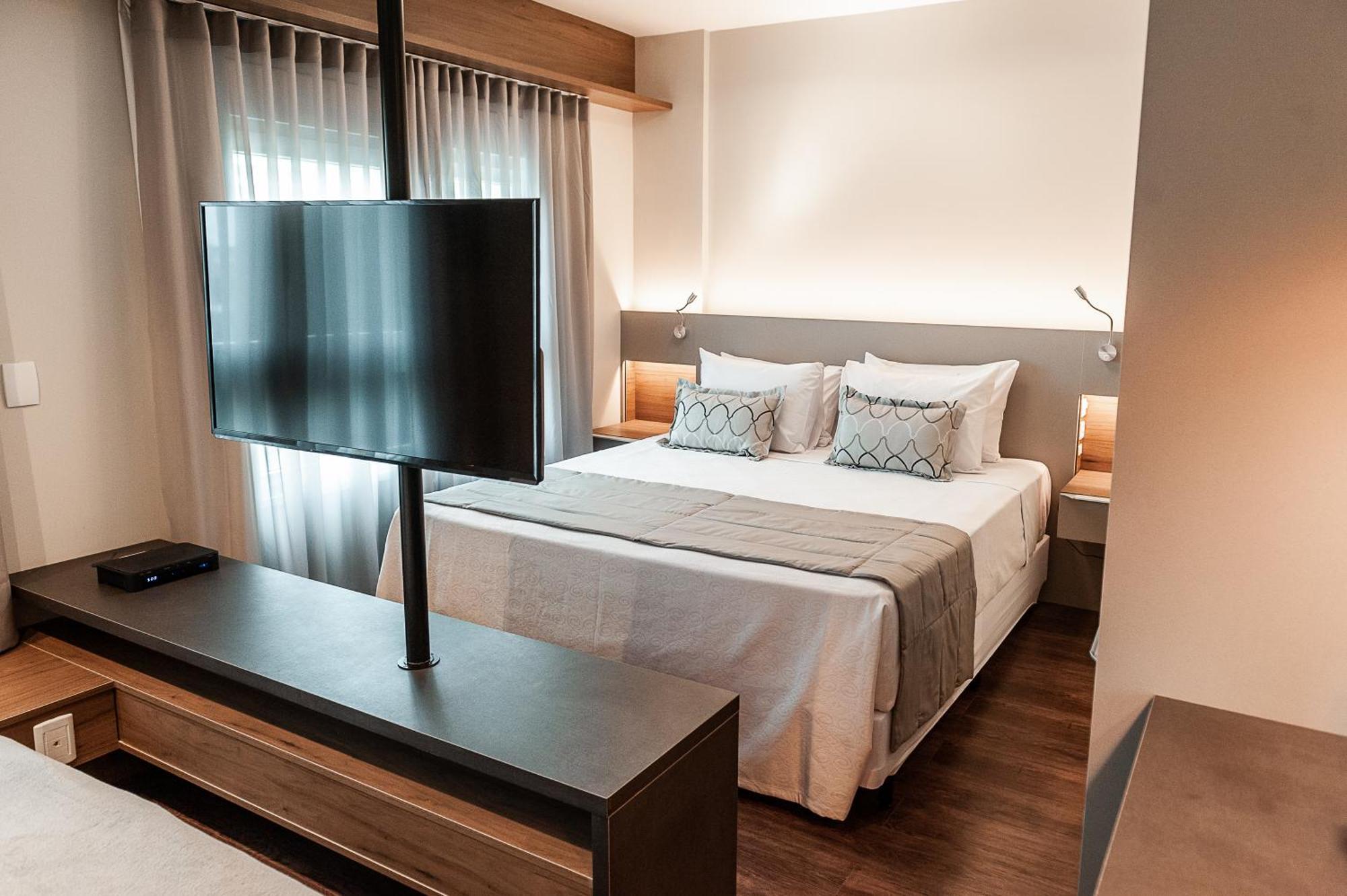 Studio Casal King com sofá-cama