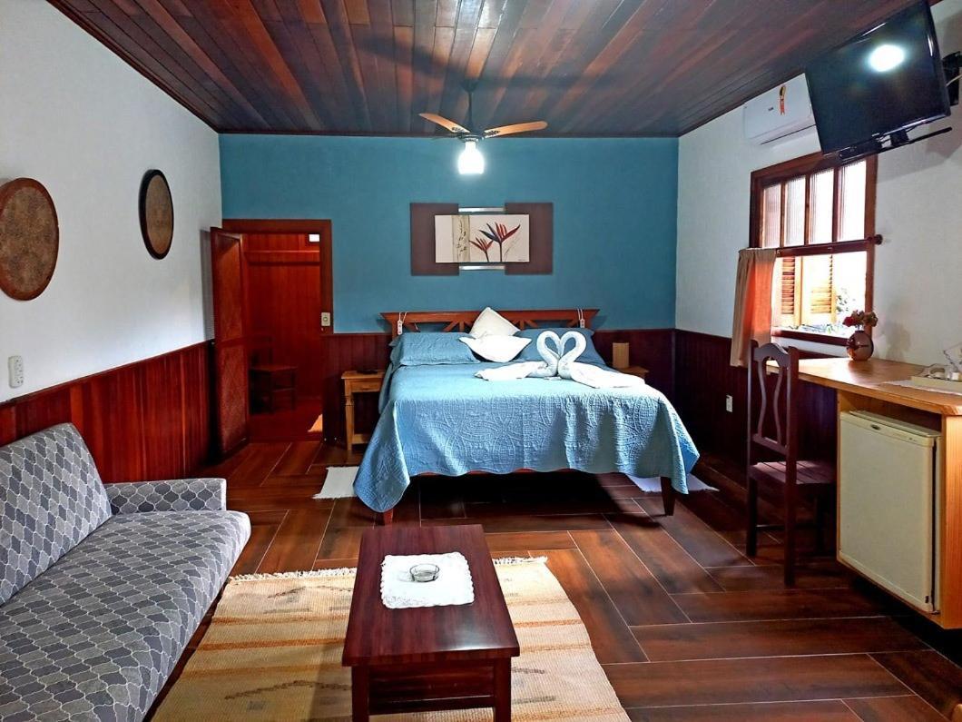 One-Bedroom Chalet