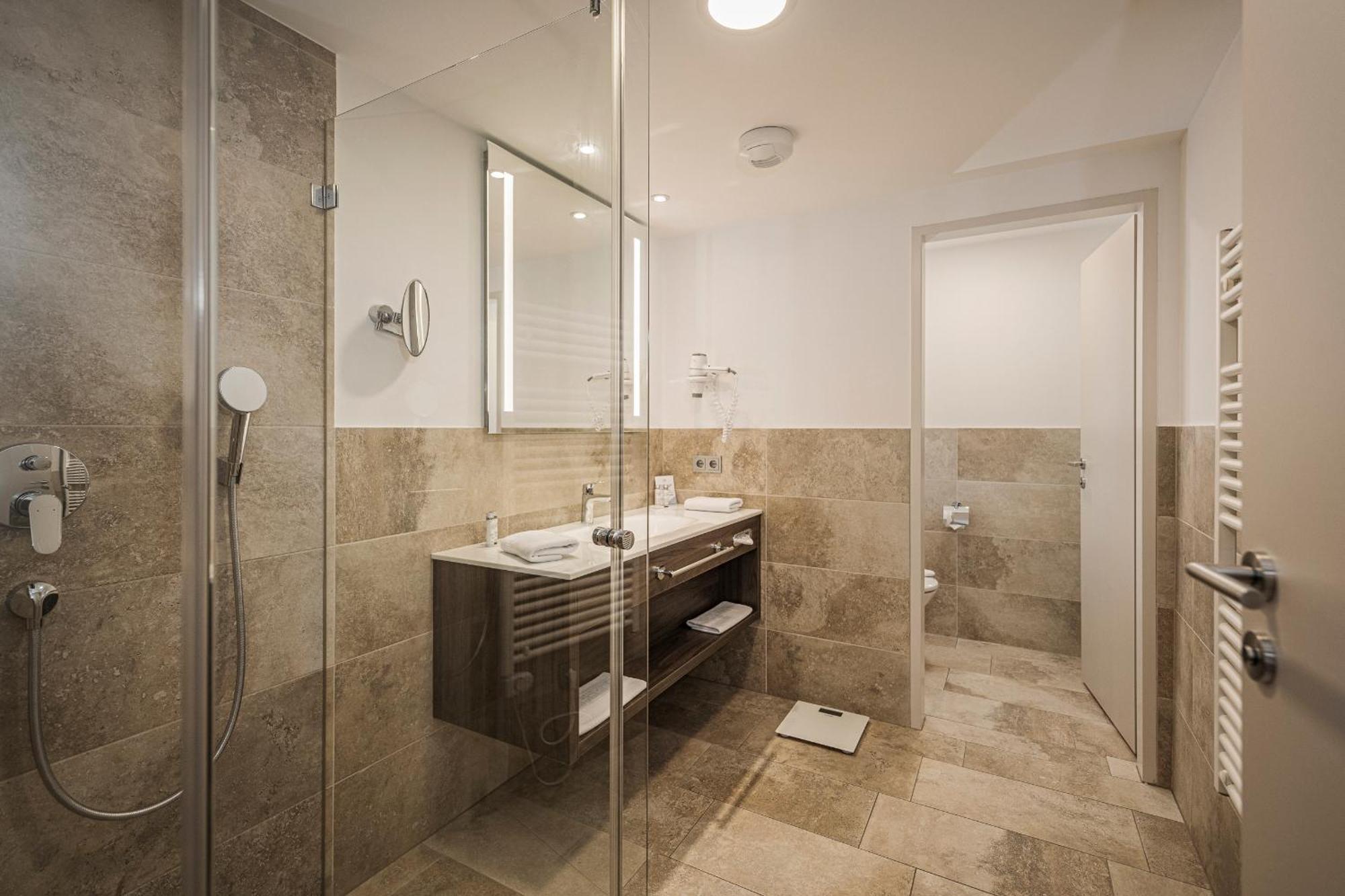Suite Palais access to Alpentherme