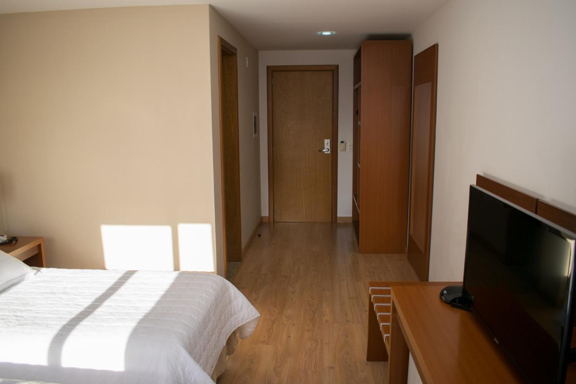 Deluxe Double Room Two Twin Beds