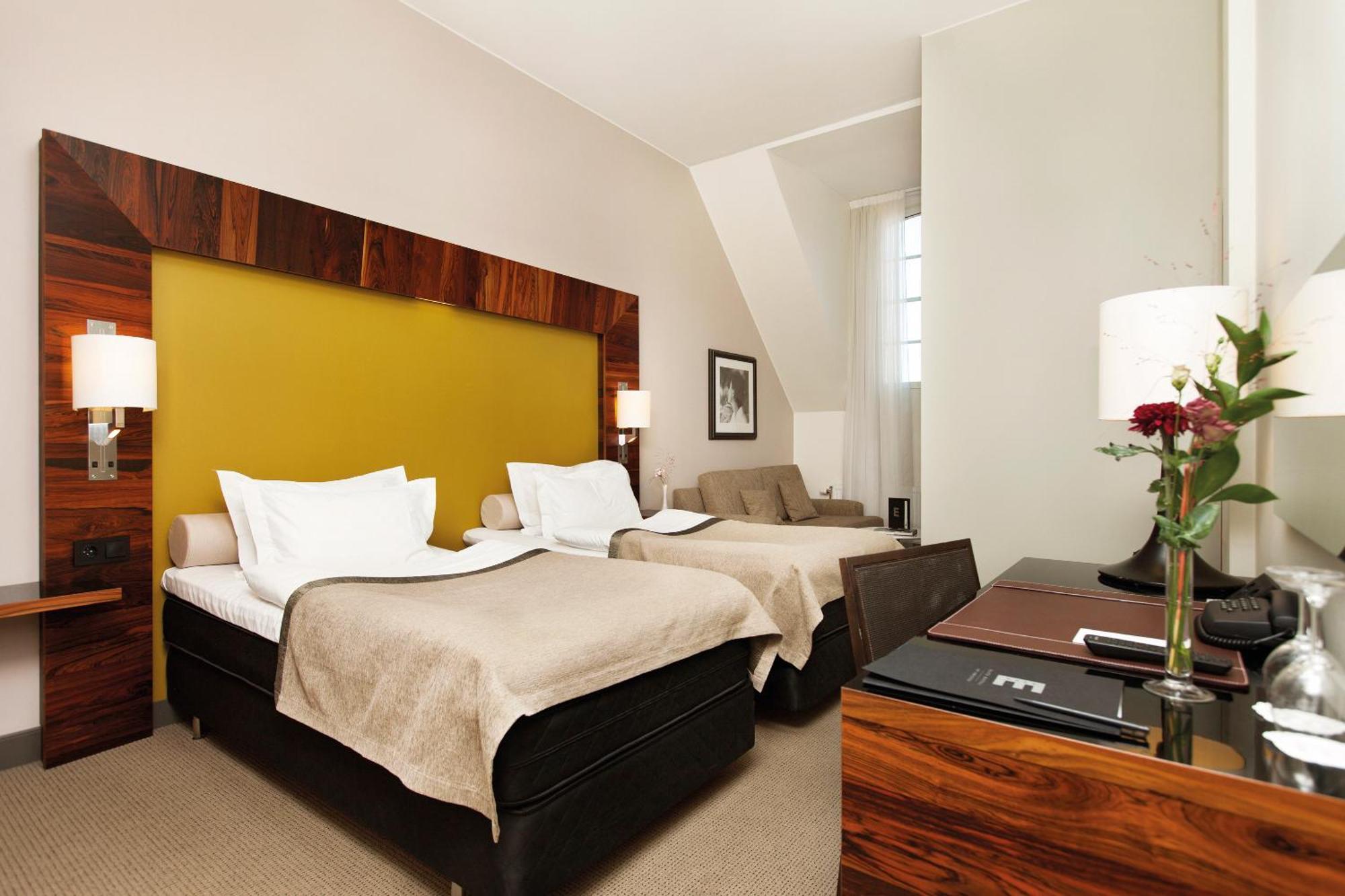 Deluxe Double Room Spa Not,1617459787:JPEG