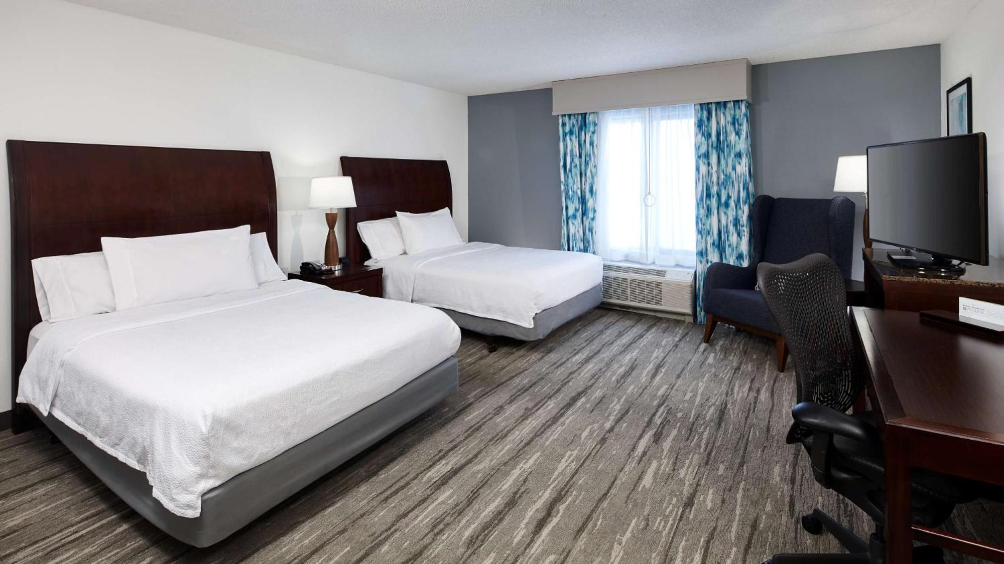 Queen Room Two Queen Beds Mobility Access