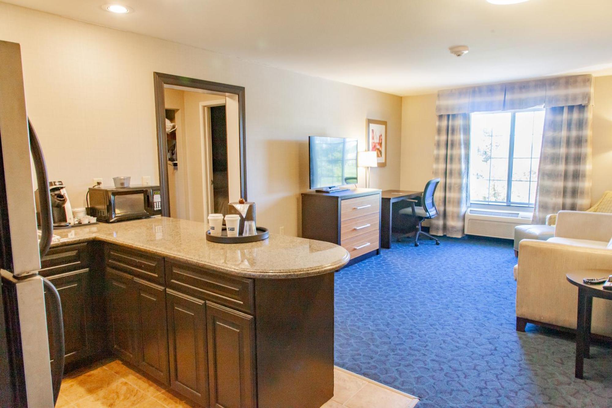 King Suite Spa Bath