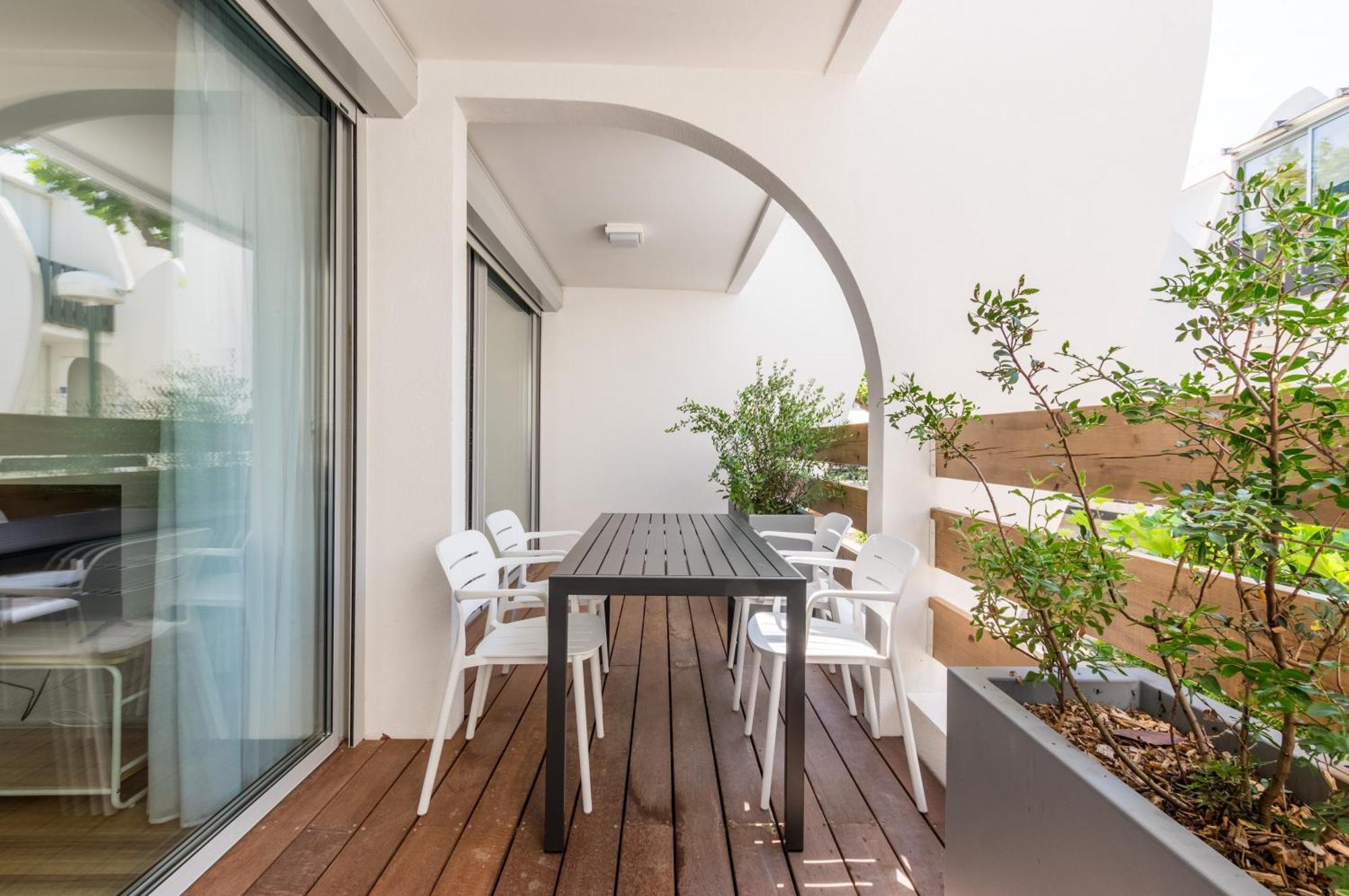 Apartment Terrace
