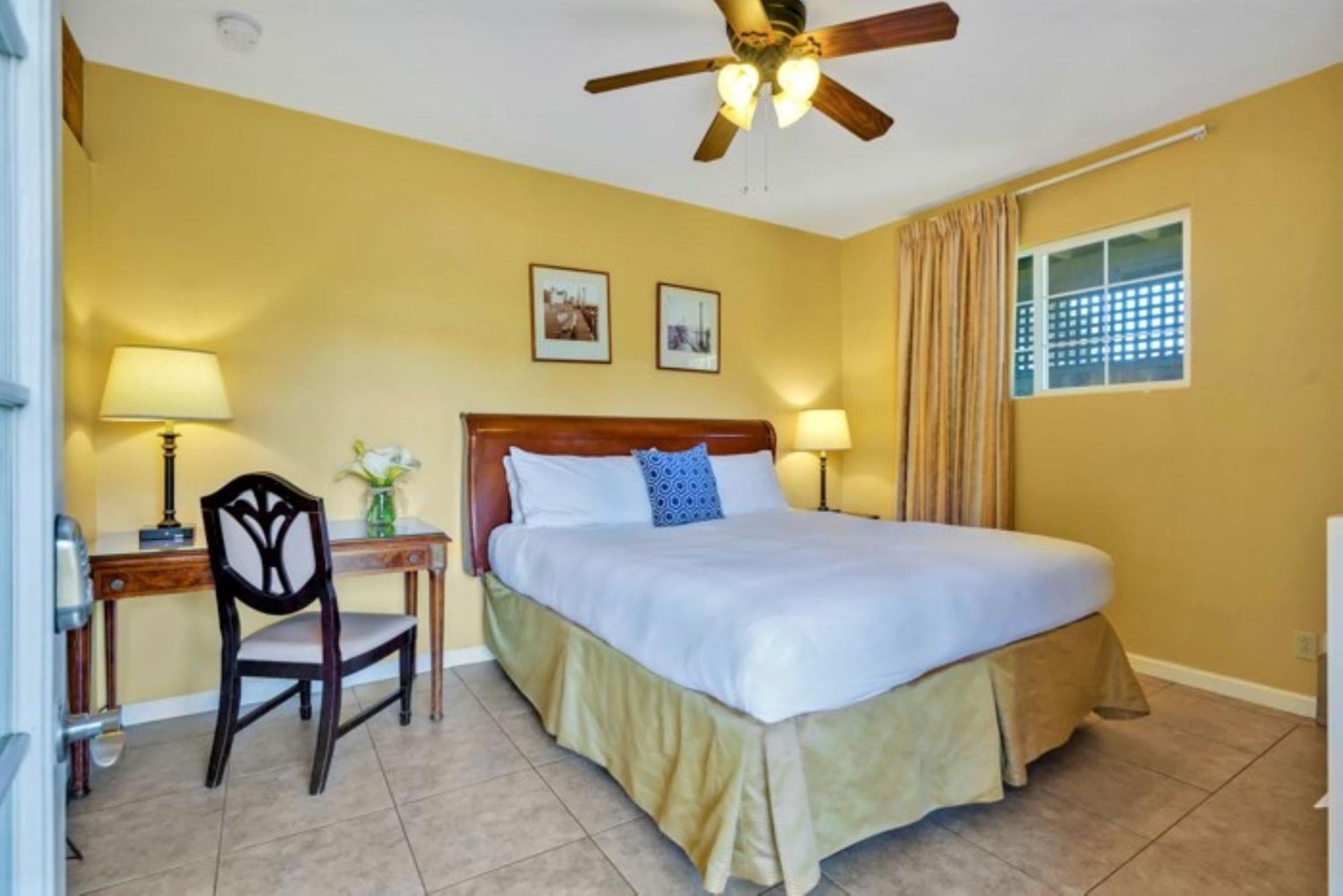 King Room