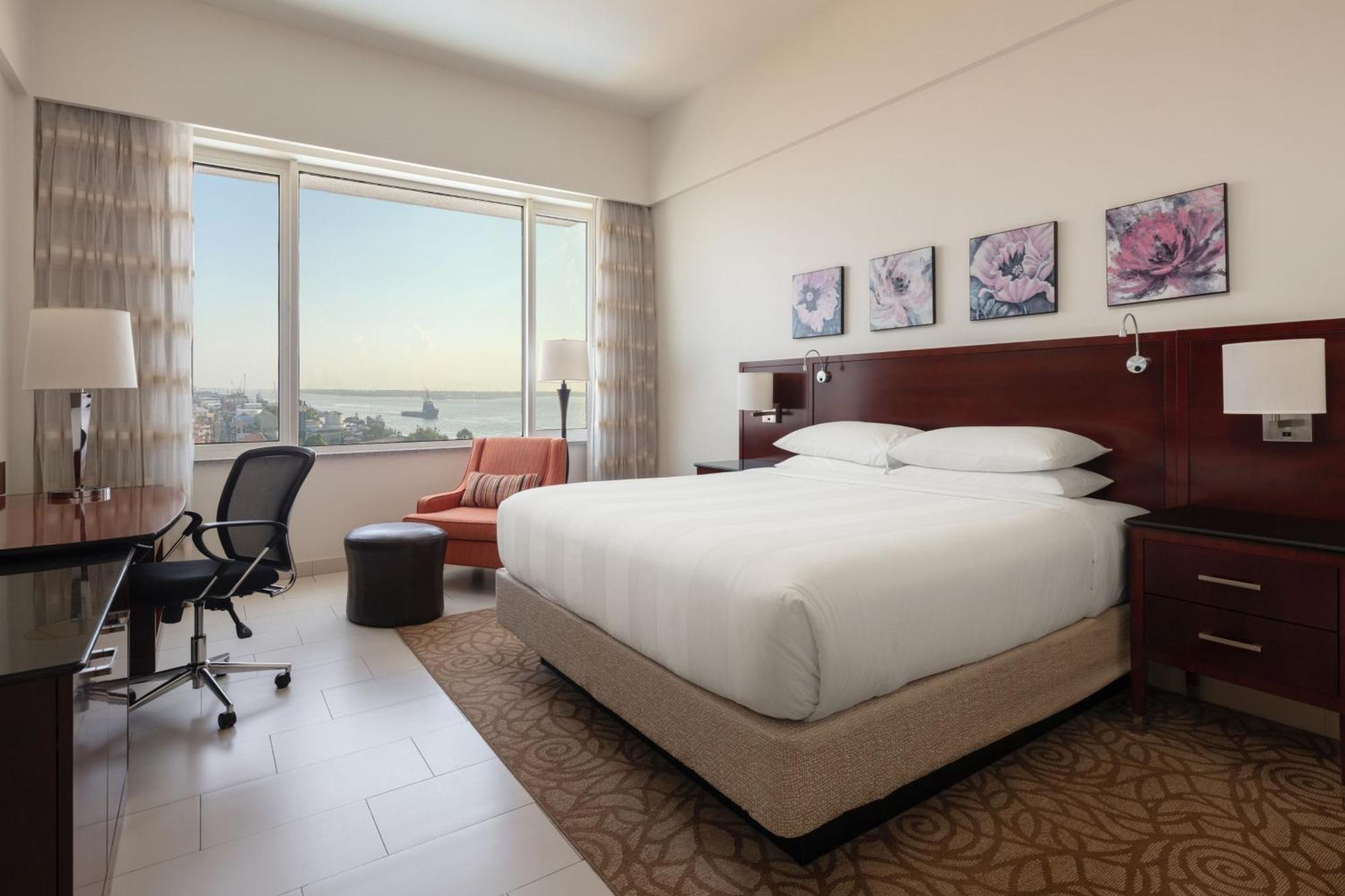 Executive King or Double Room City Views