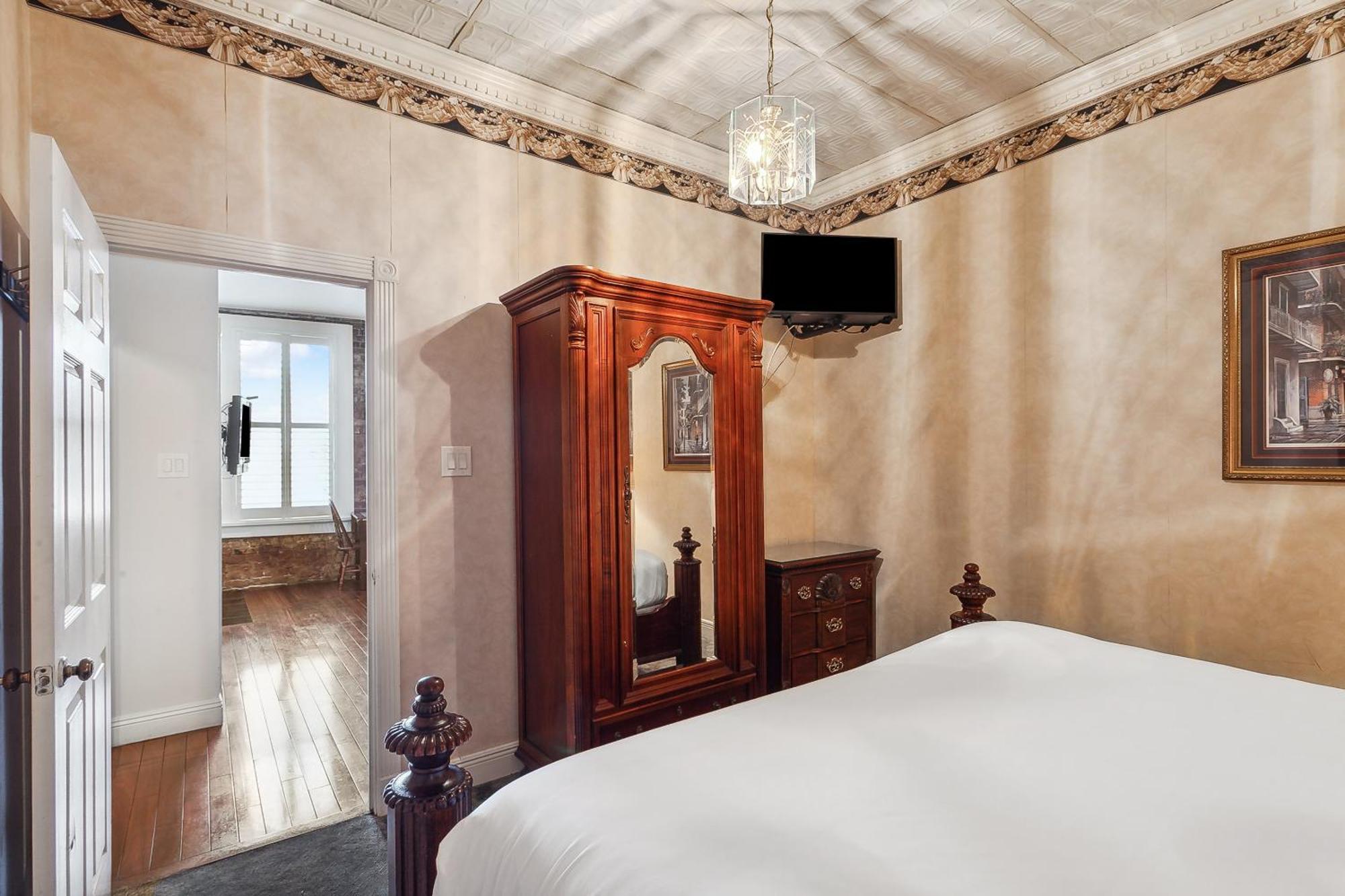 One-Bedroom Flat