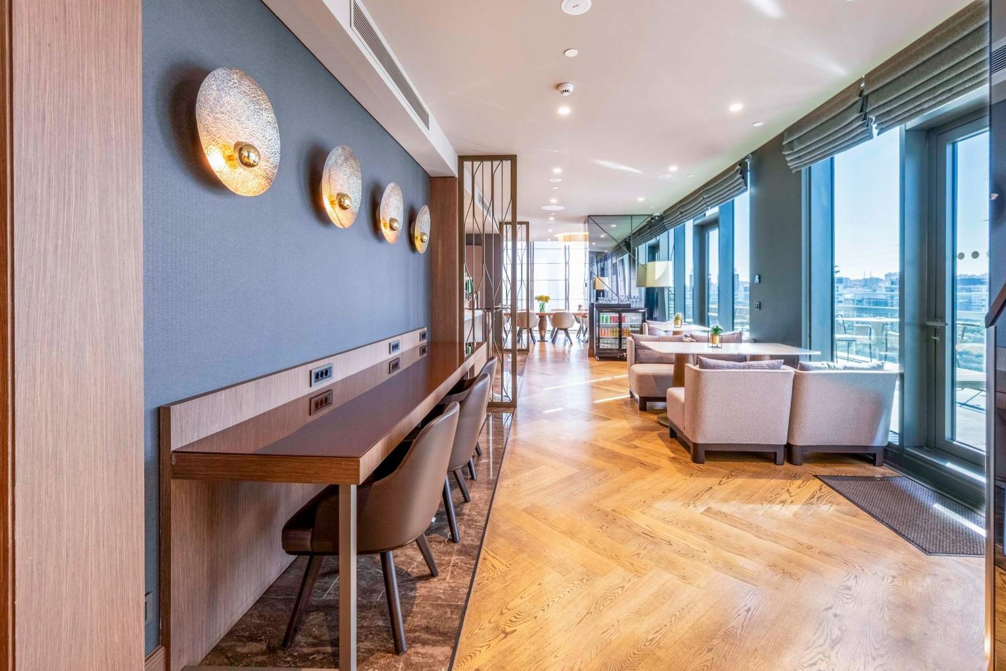 Junior Suite City Forest View Lounge Access