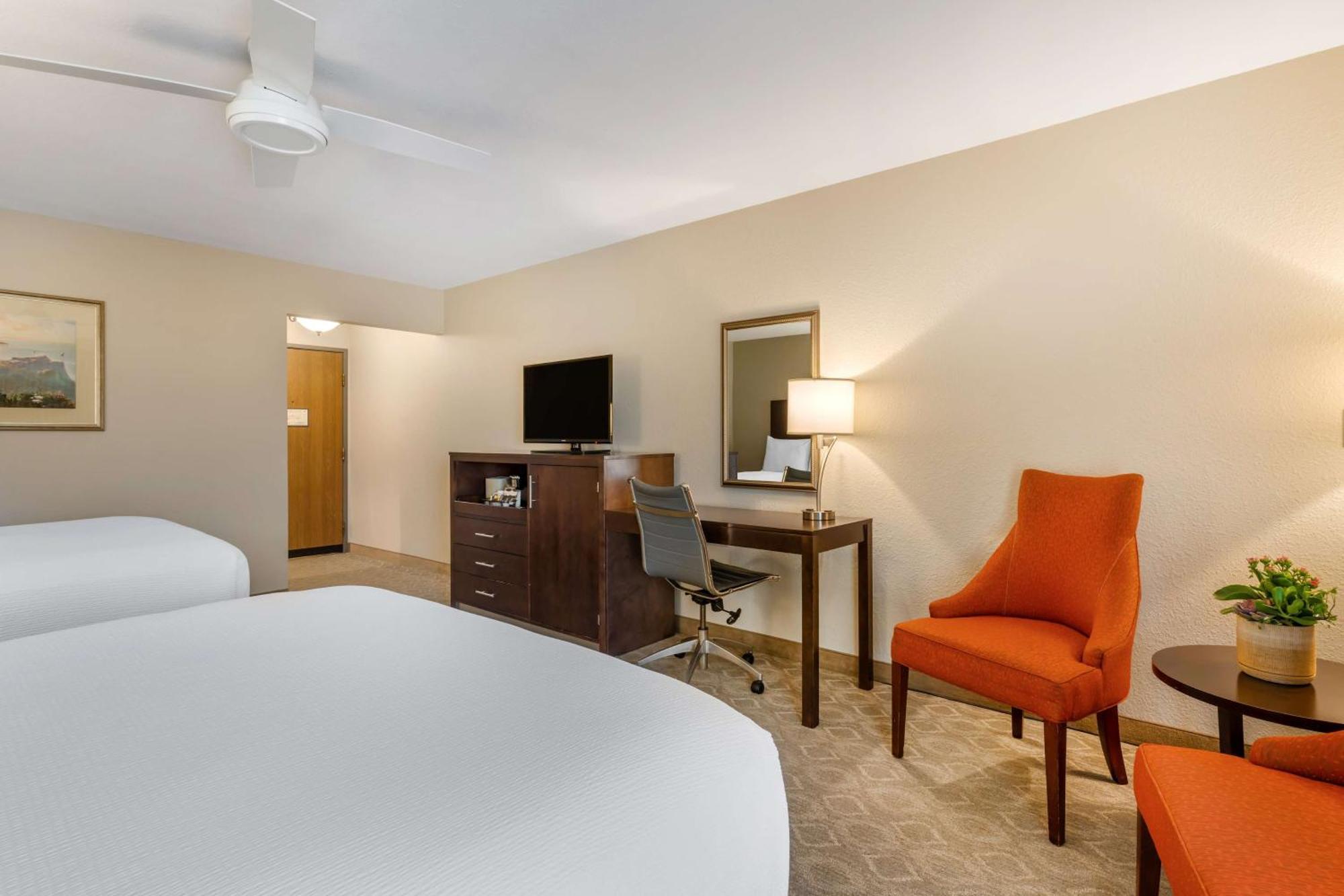 King Room Two King Beds Non-Smoking