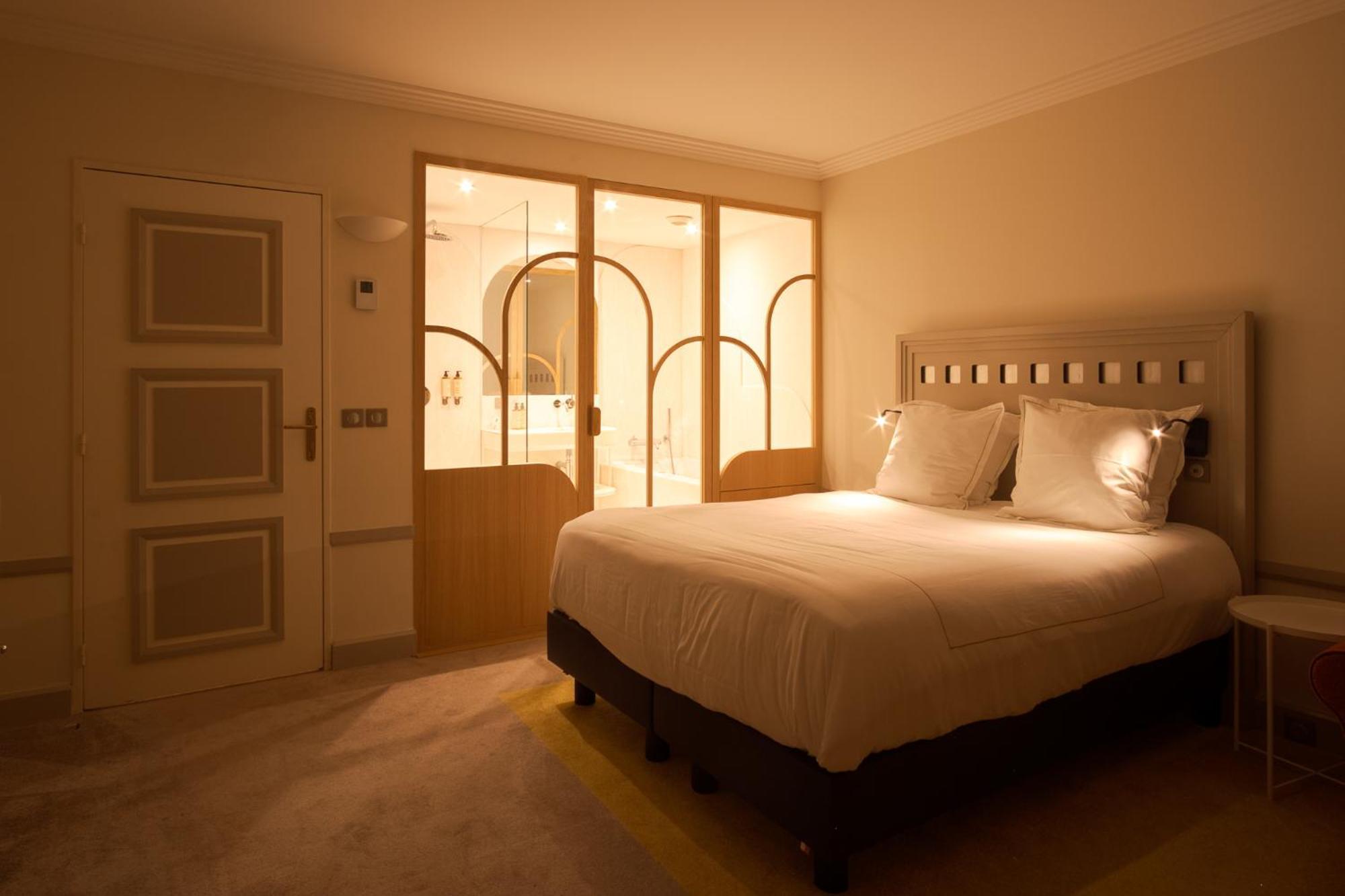 Deluxe Family Suite