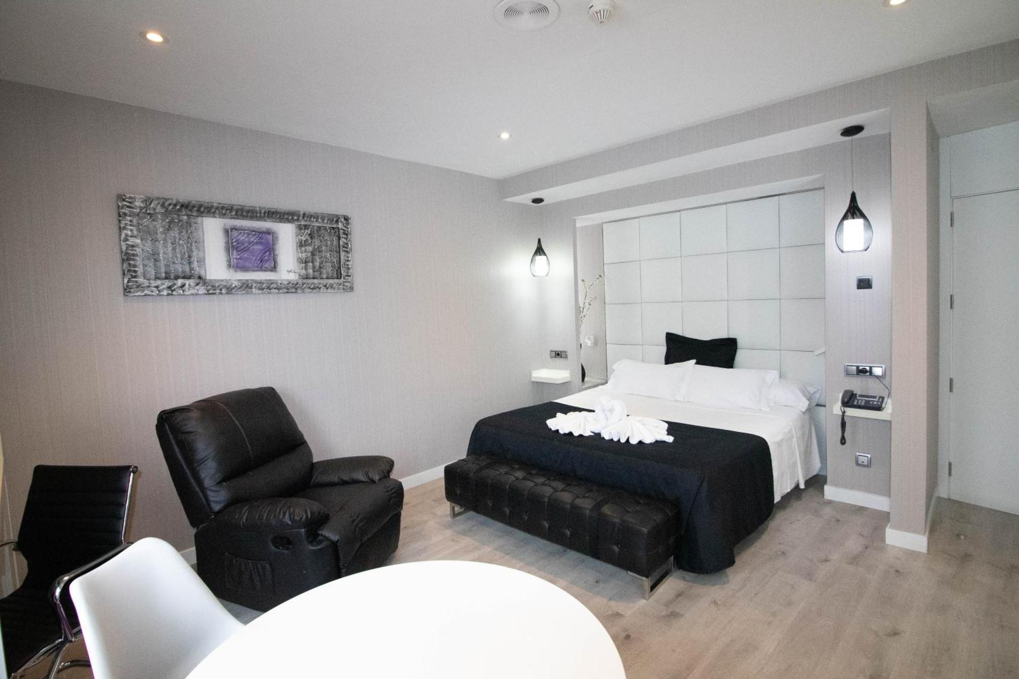 King Suite Spa Bath