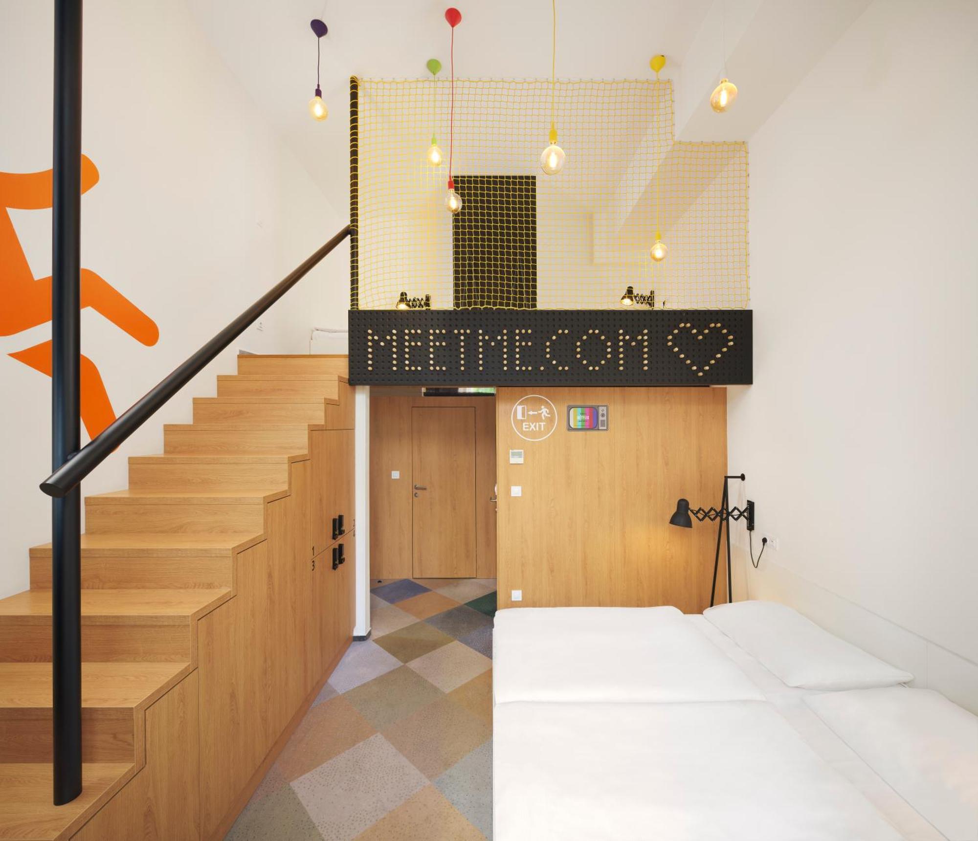 Duplex Quadruple Room