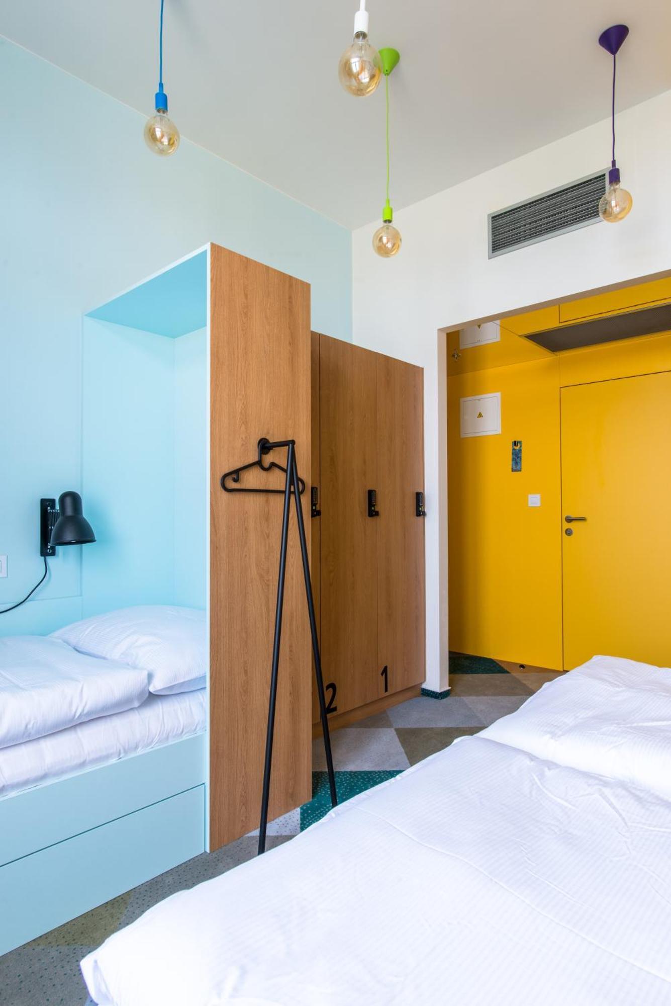 Triple Room Private Bathroom