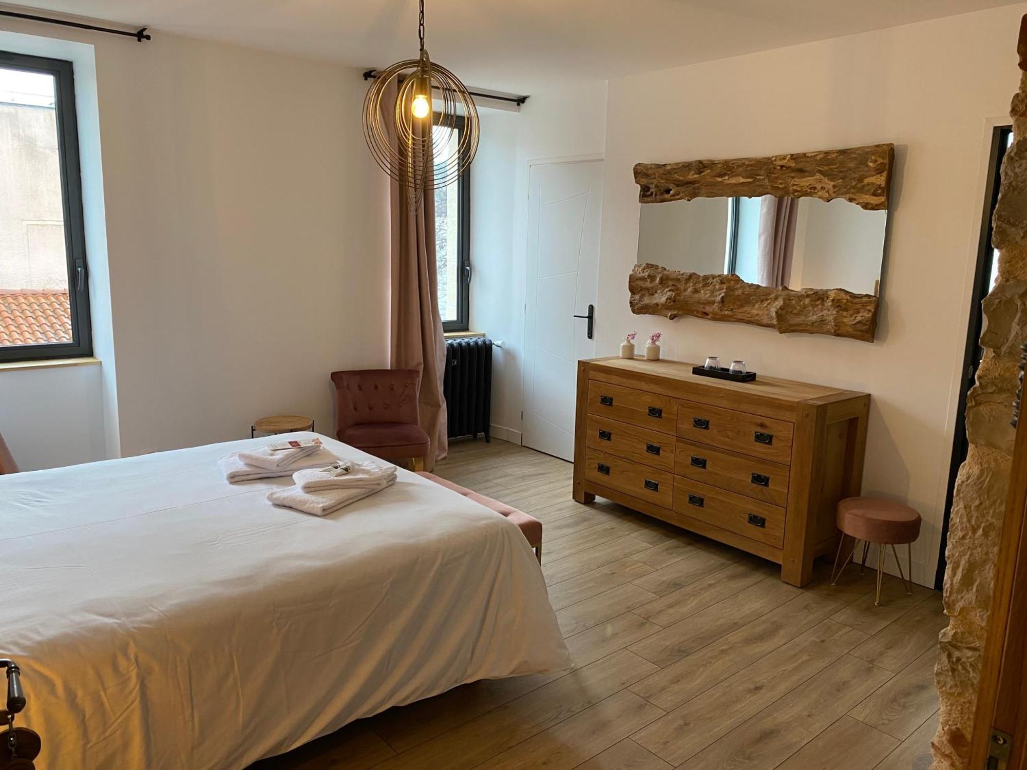 Chambre Lit Queen-Size