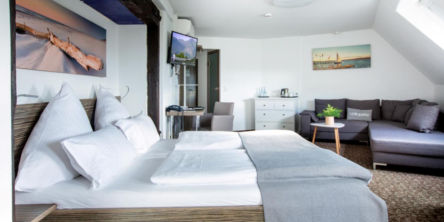 Comfort Triple Room