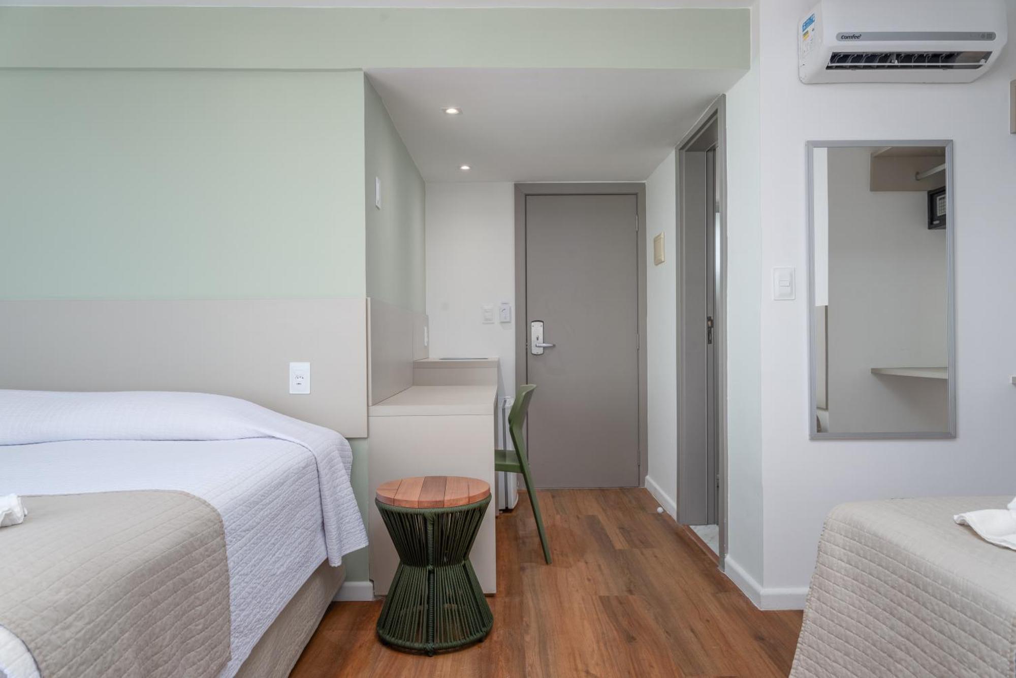 Premium Front Sea Balcony