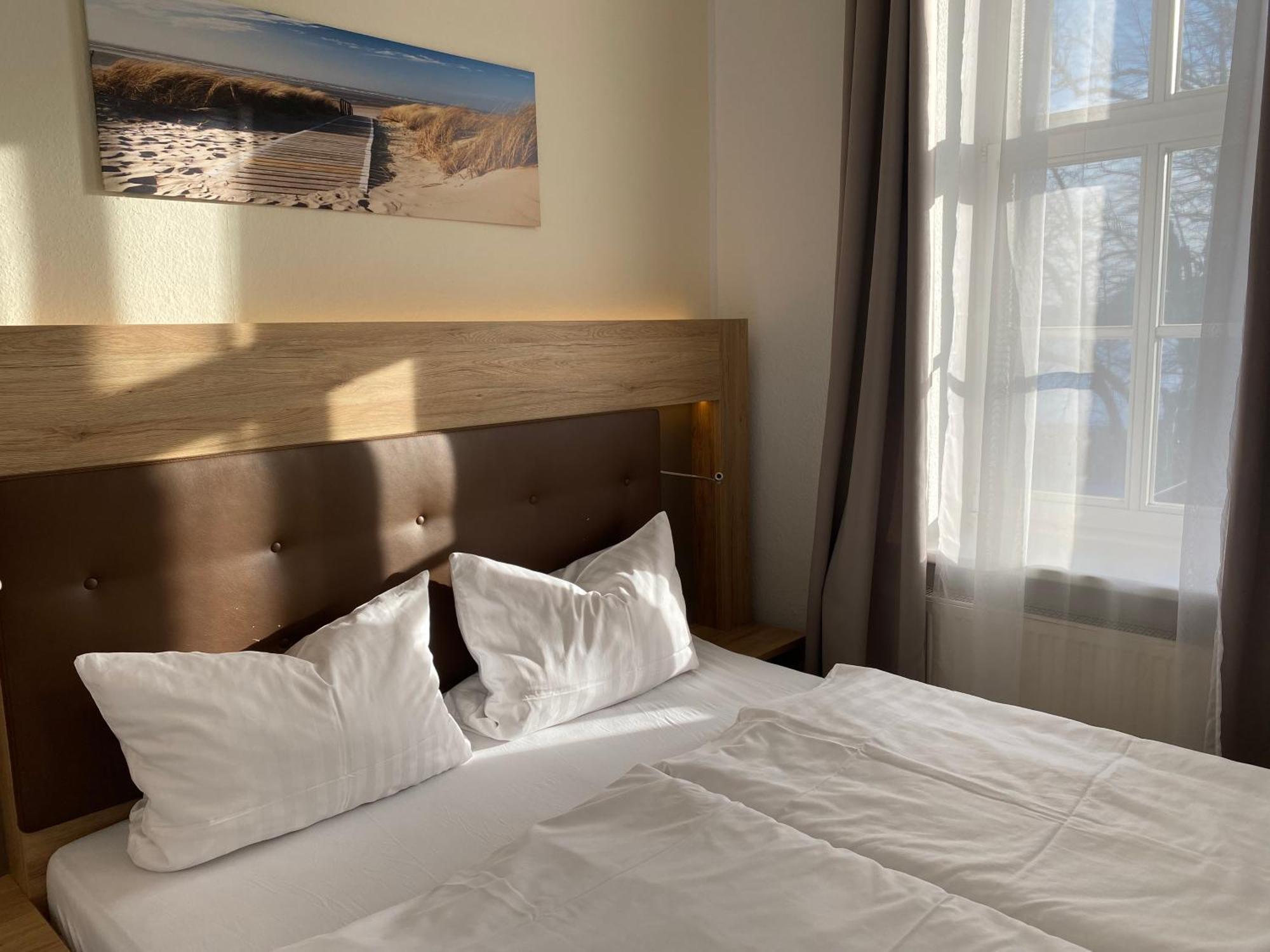 Double Room Lake View