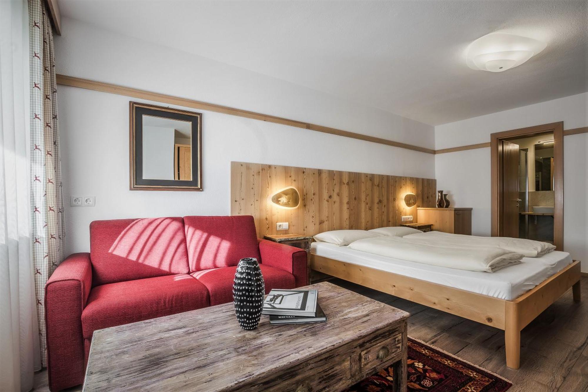 Double Room Private Bathroom