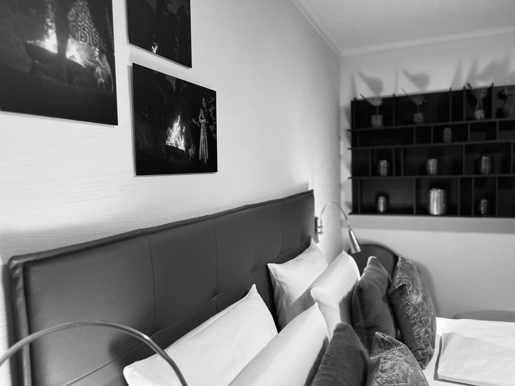 Suite 40 Parkside