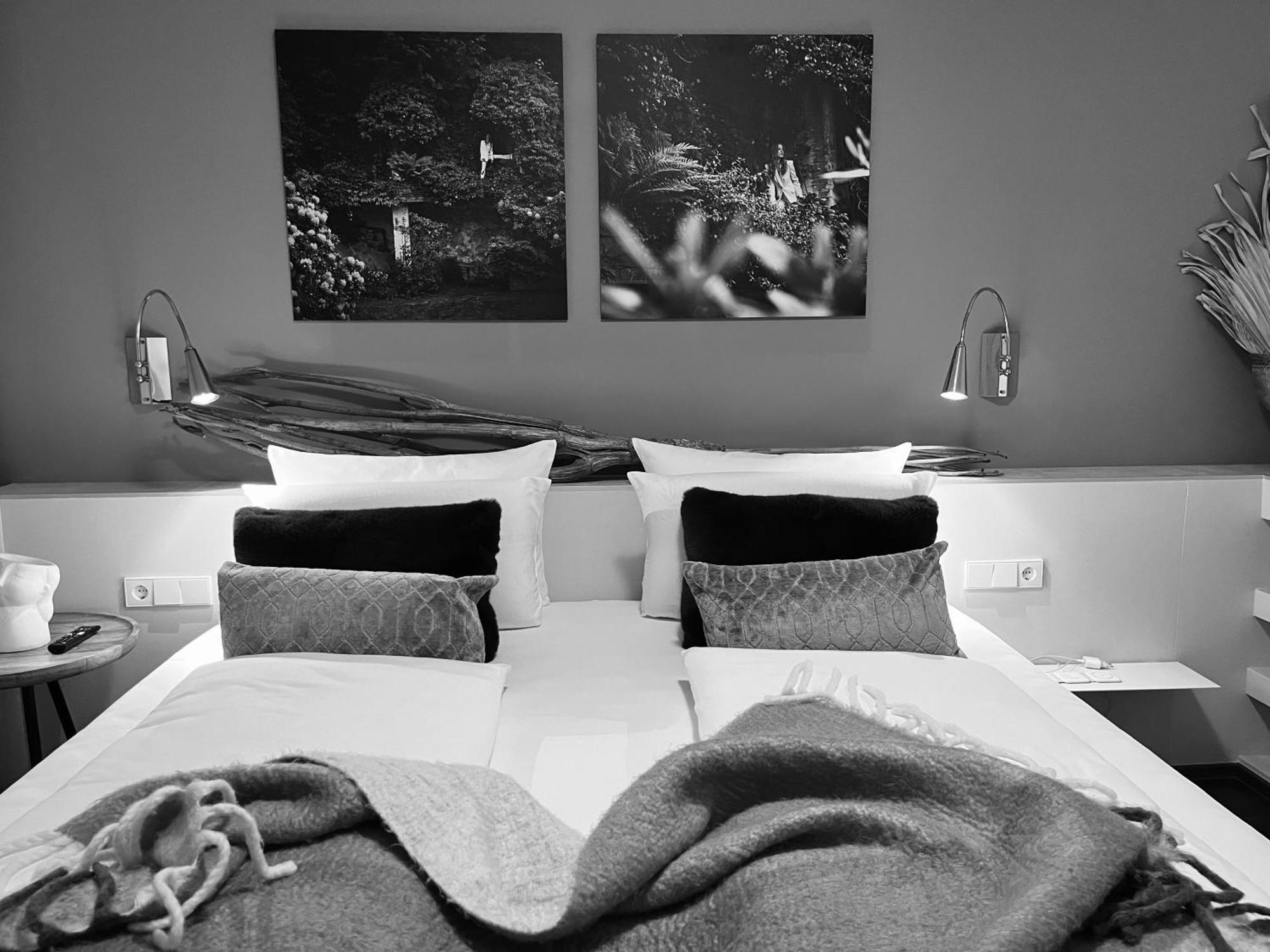 Suite 21 Parkside