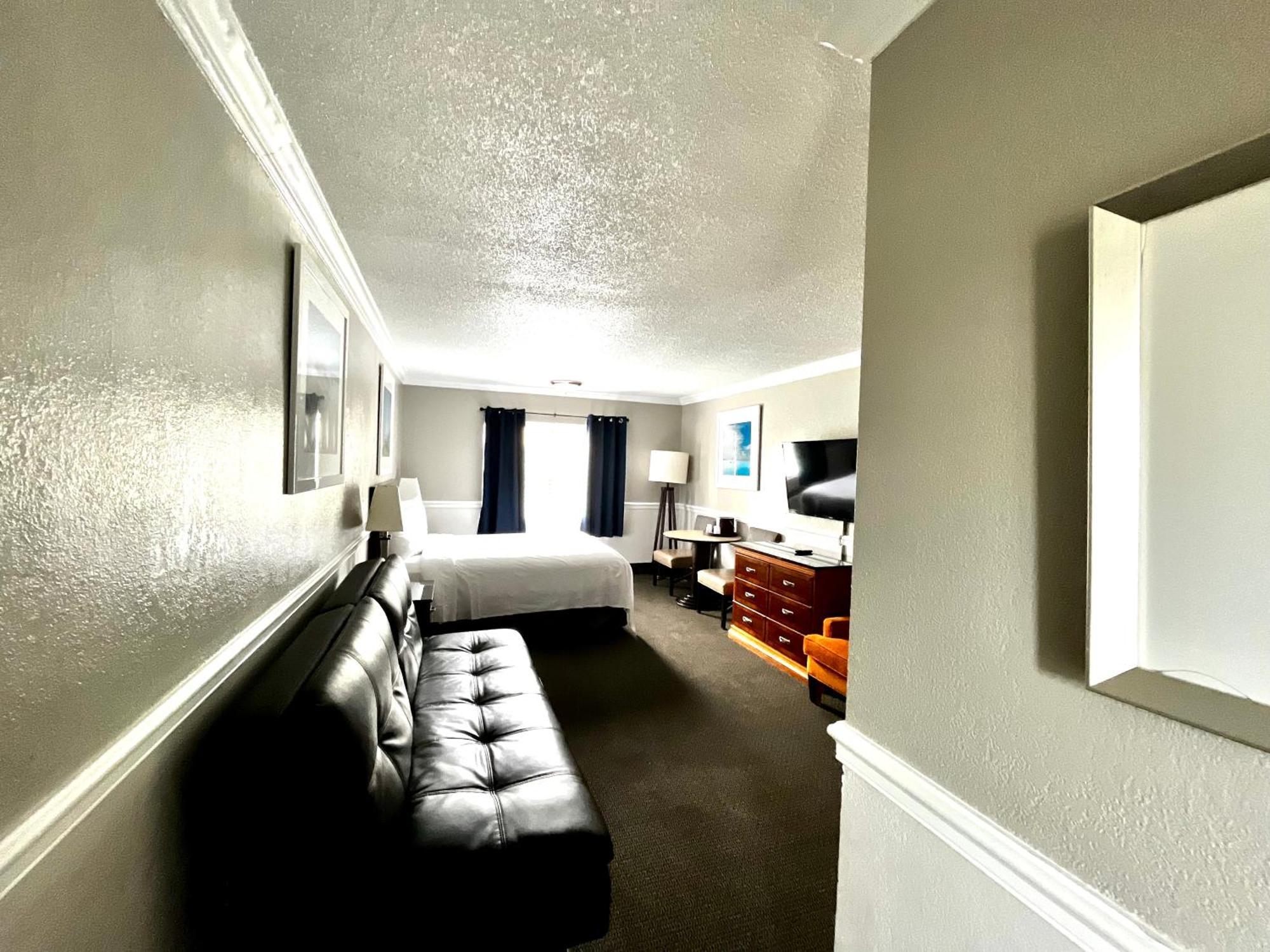 Luxury Suite King