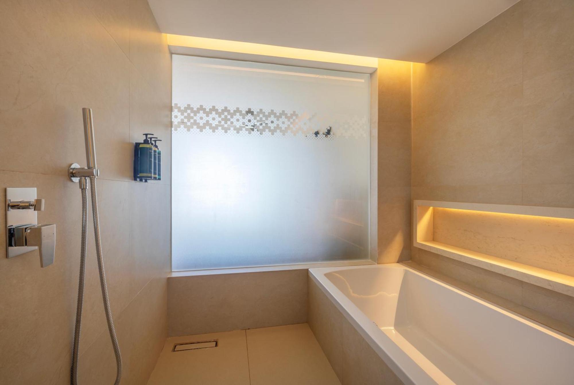 Luxury Junior Suite