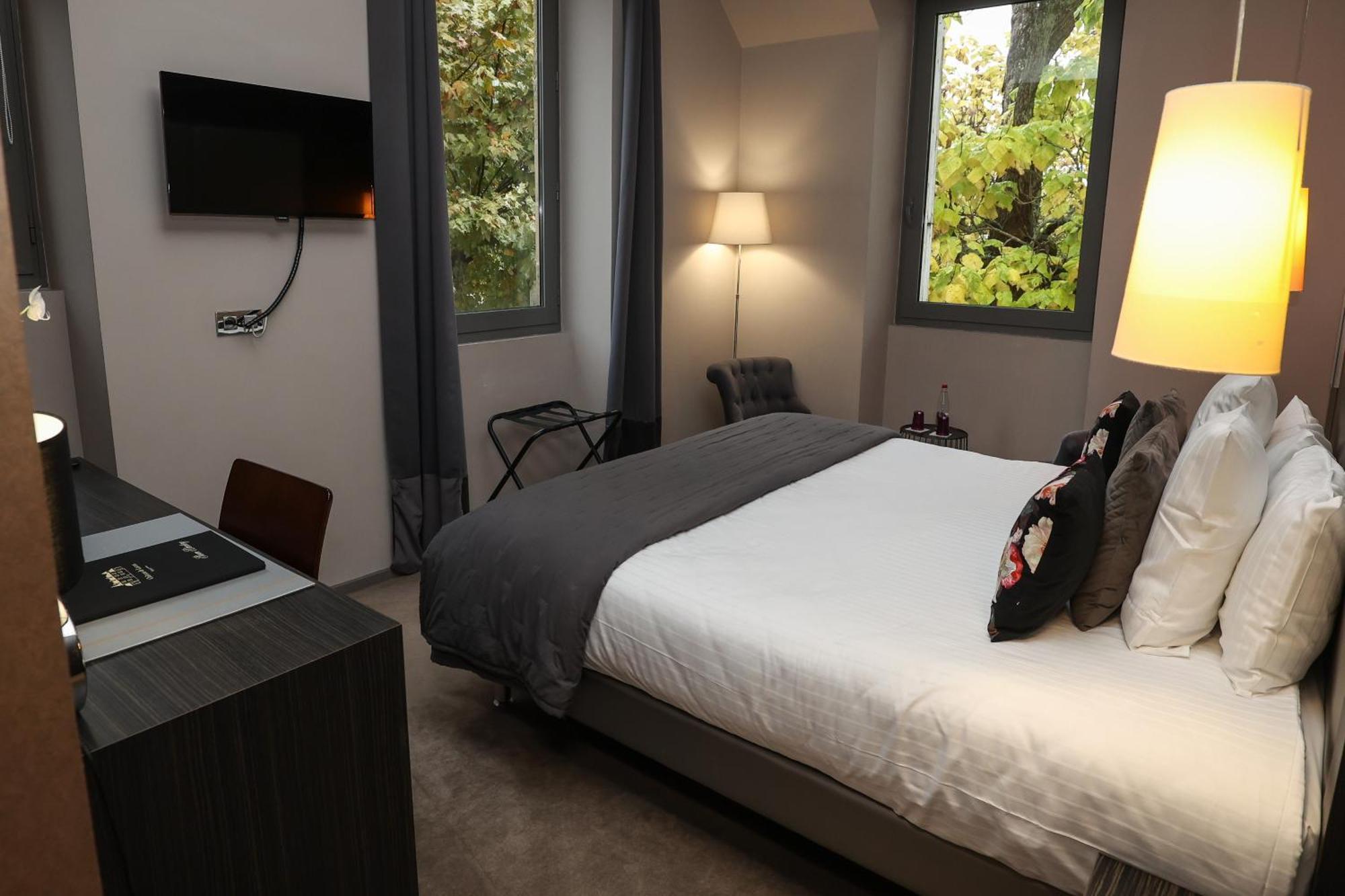 Superior Double Room,1541252662:JPEG