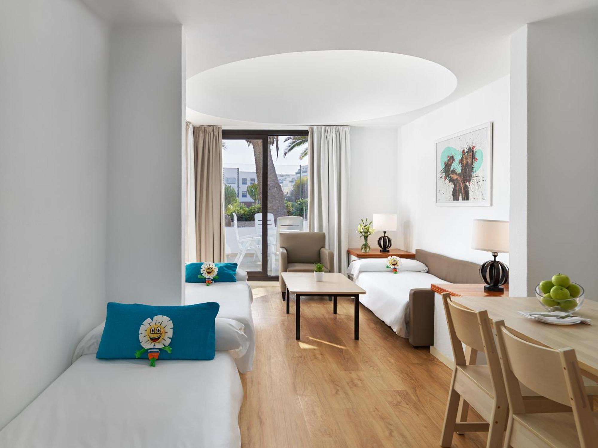 One-Bedroom Bungalow