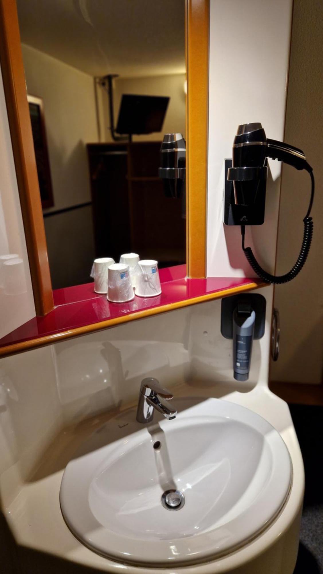 Double Room Disability Access,1602964203:JPEG