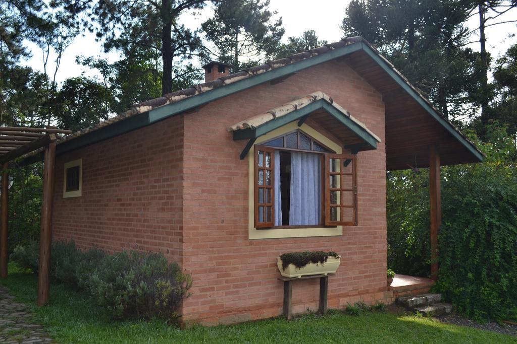 Standard Chalet