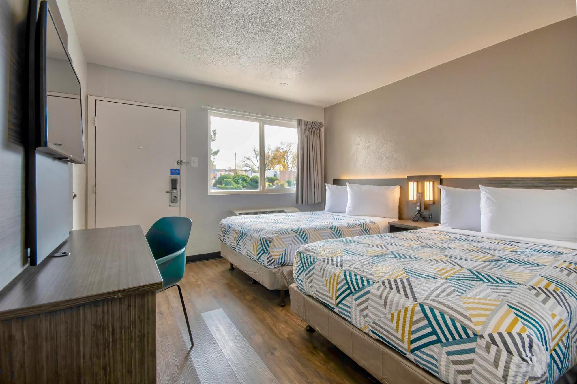 Quadruple Room Non-Smoking