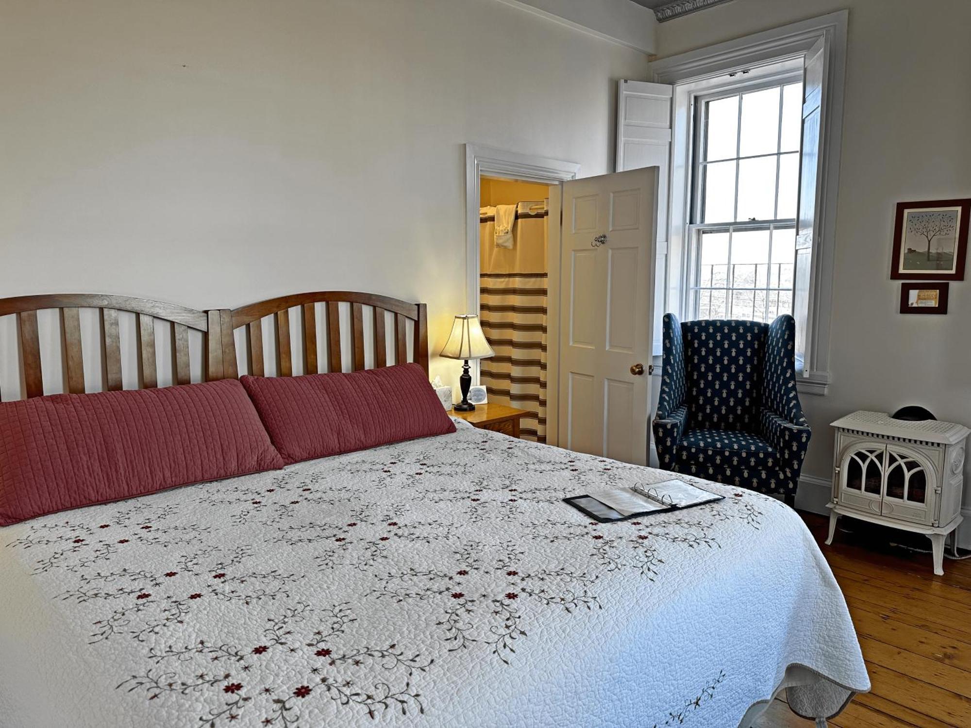 Superior King Room