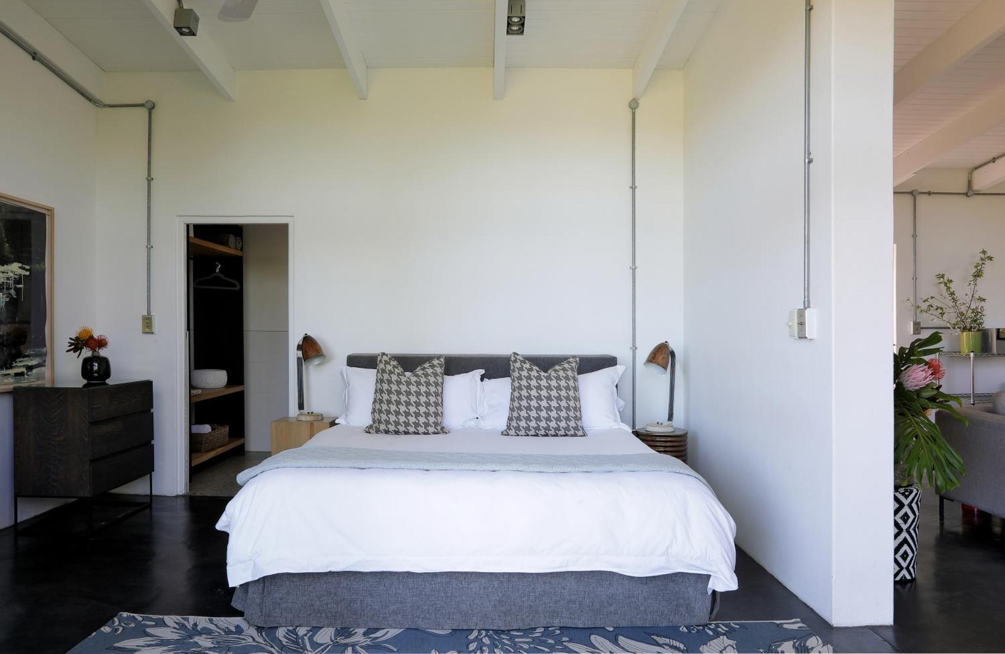 One Bedroom Cottage