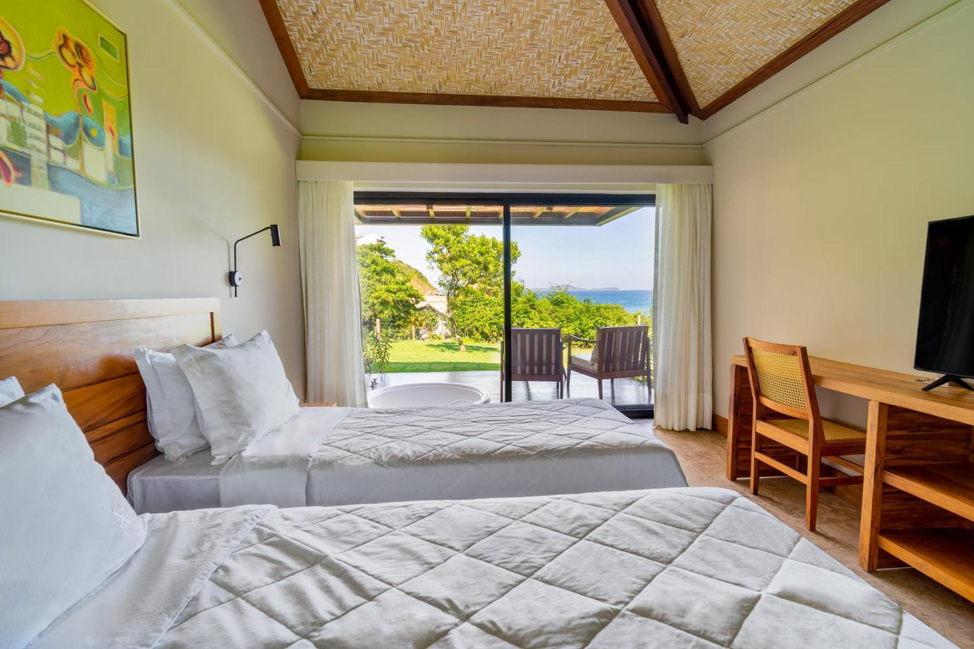 Deluxe Suite Sea View