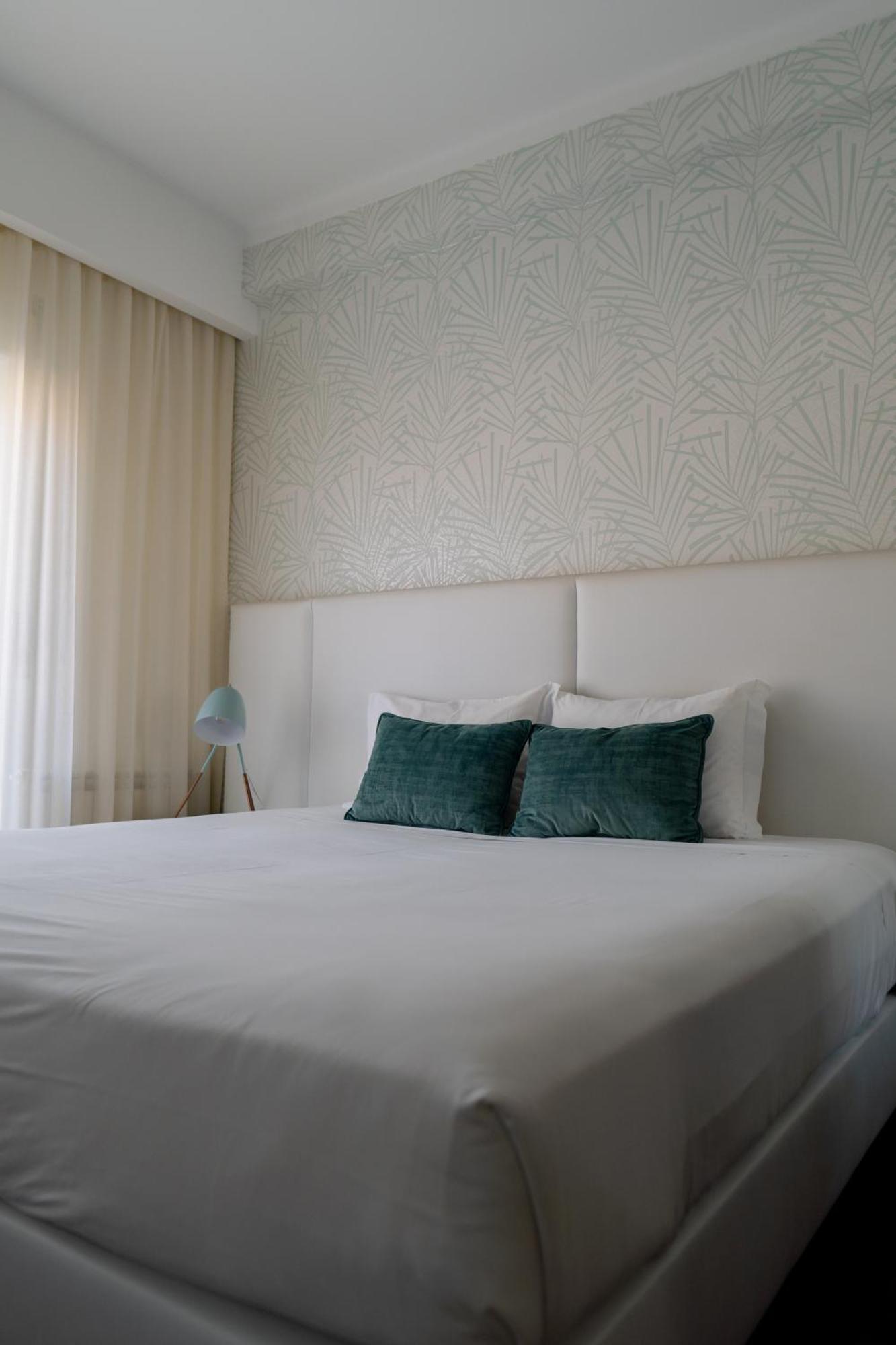 Double or Twin Room Standard