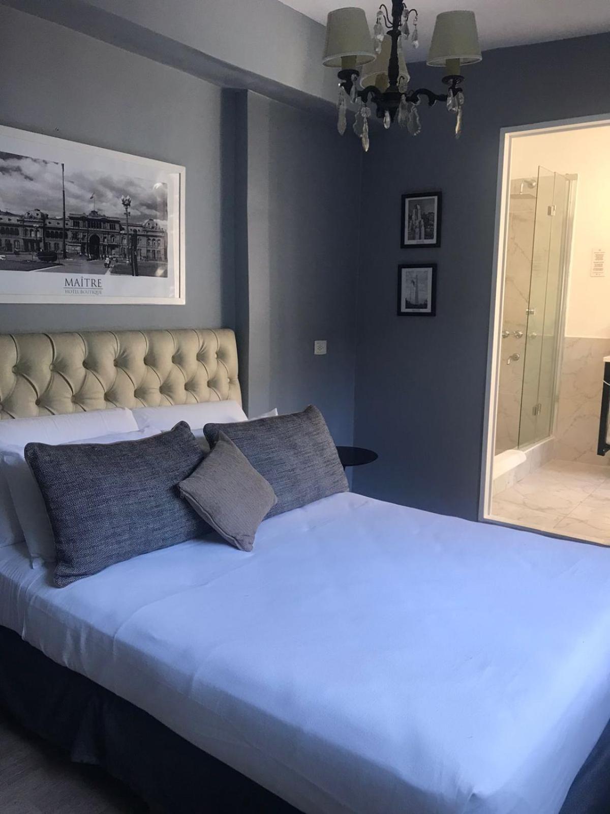 Standard Queen Room
